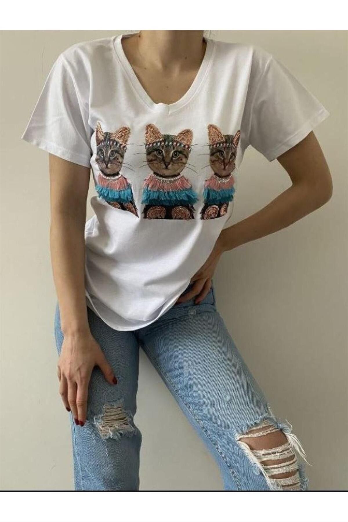 Kedi Desenli T-shirt