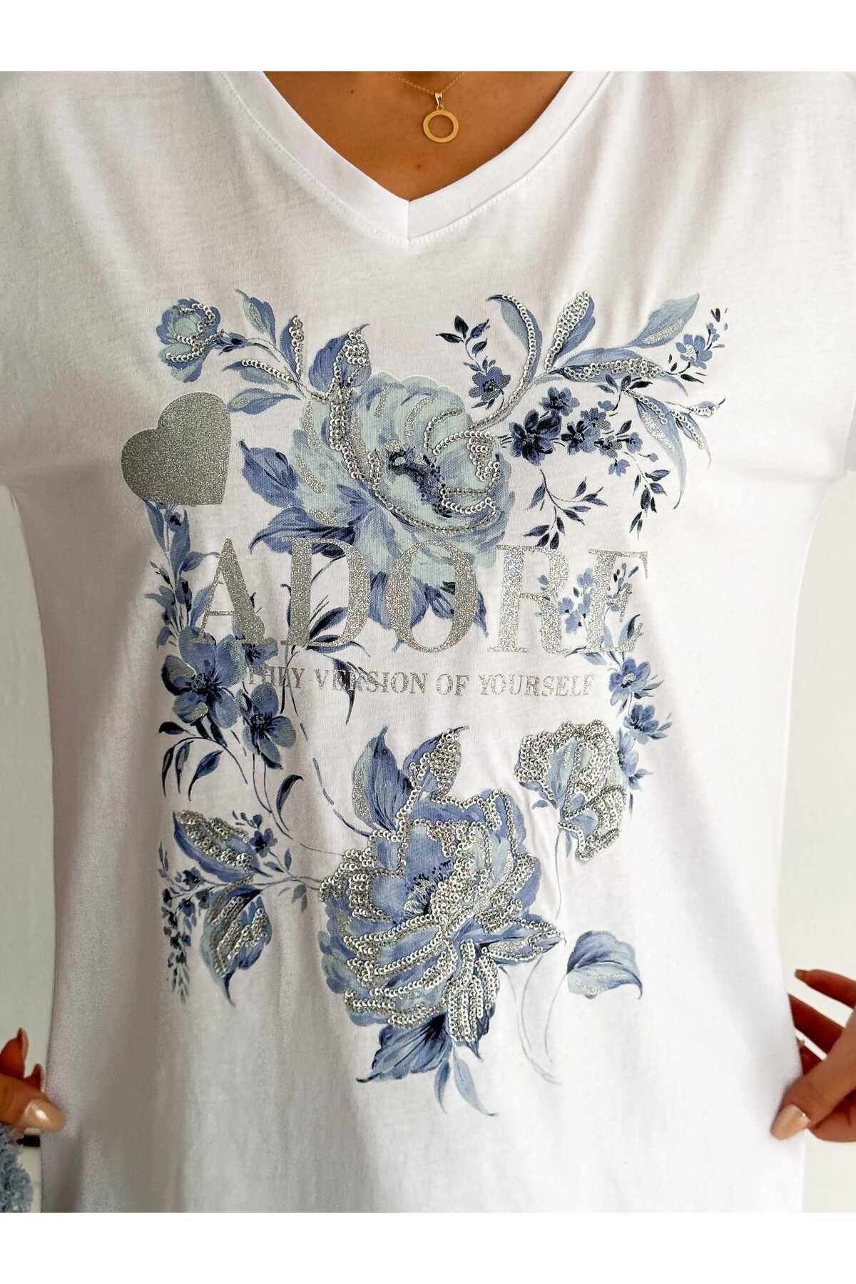 Kadın Büyük Beden Yeni Sezon %100 Pamuk Mavi Çiçek İşlemeli Nakışlı T-shirt