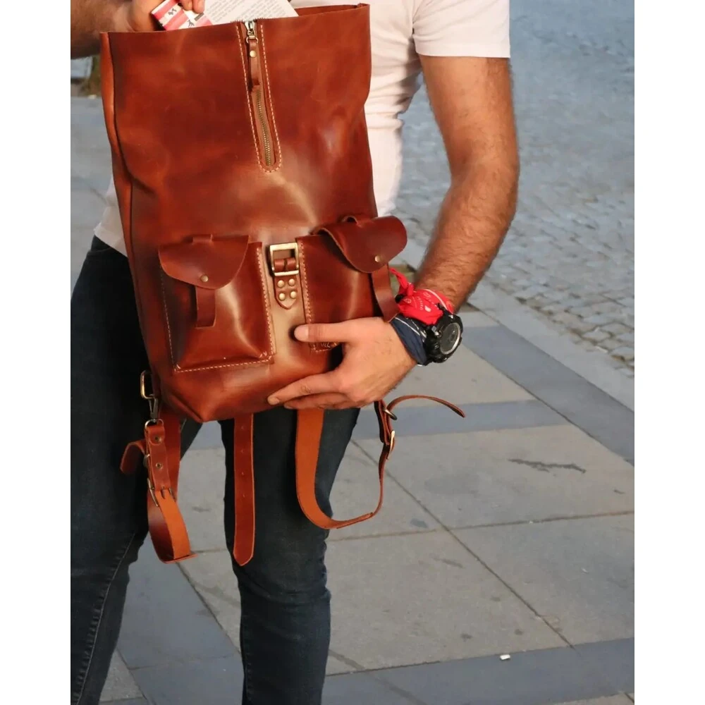 DERİ SIRT ÇANTASI RB-02