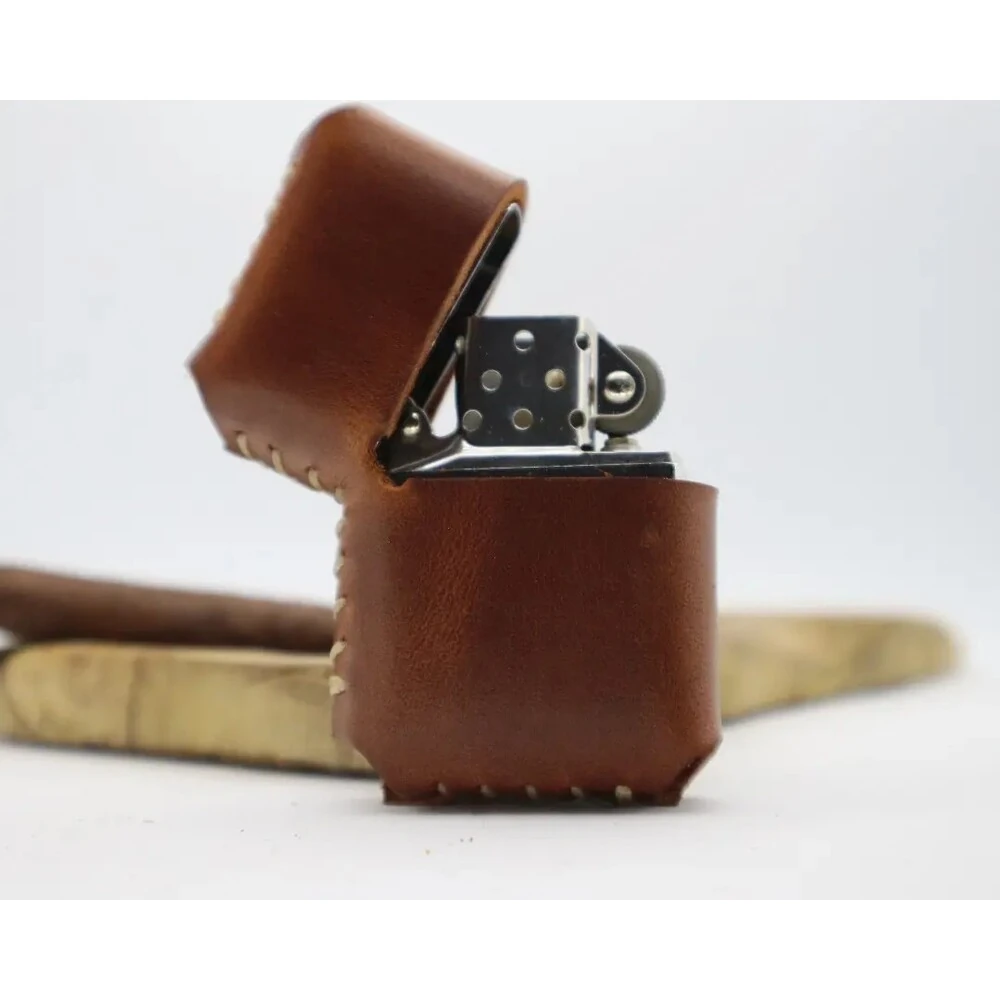 BENZİNLİ ÇAKMAK DERİ KAPLI