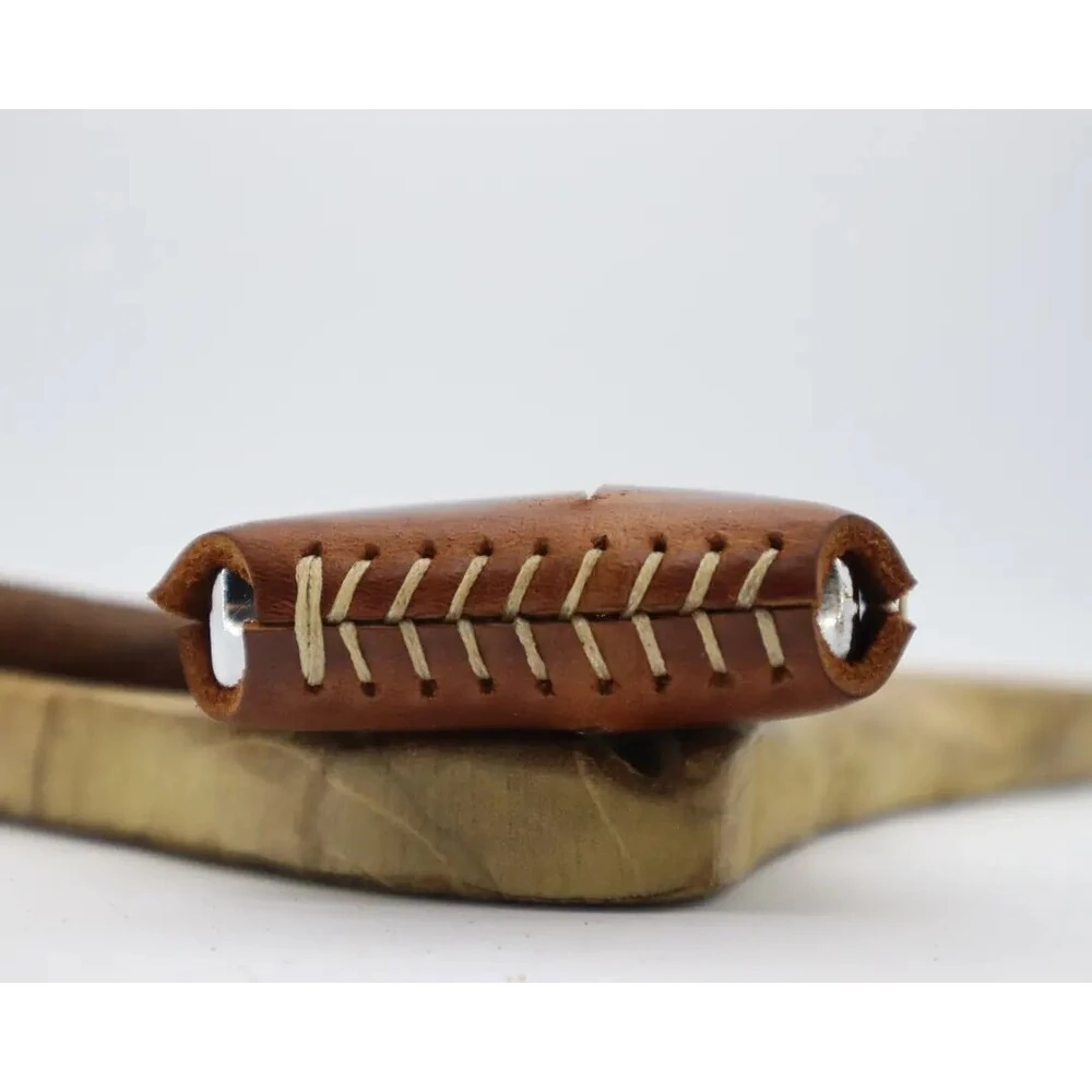 BENZİNLİ ÇAKMAK DERİ KAPLI