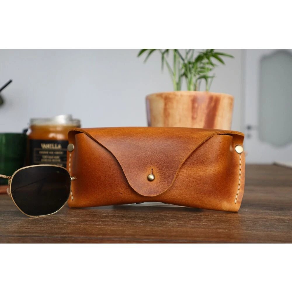 DERİ GÖZLÜK KILIFI