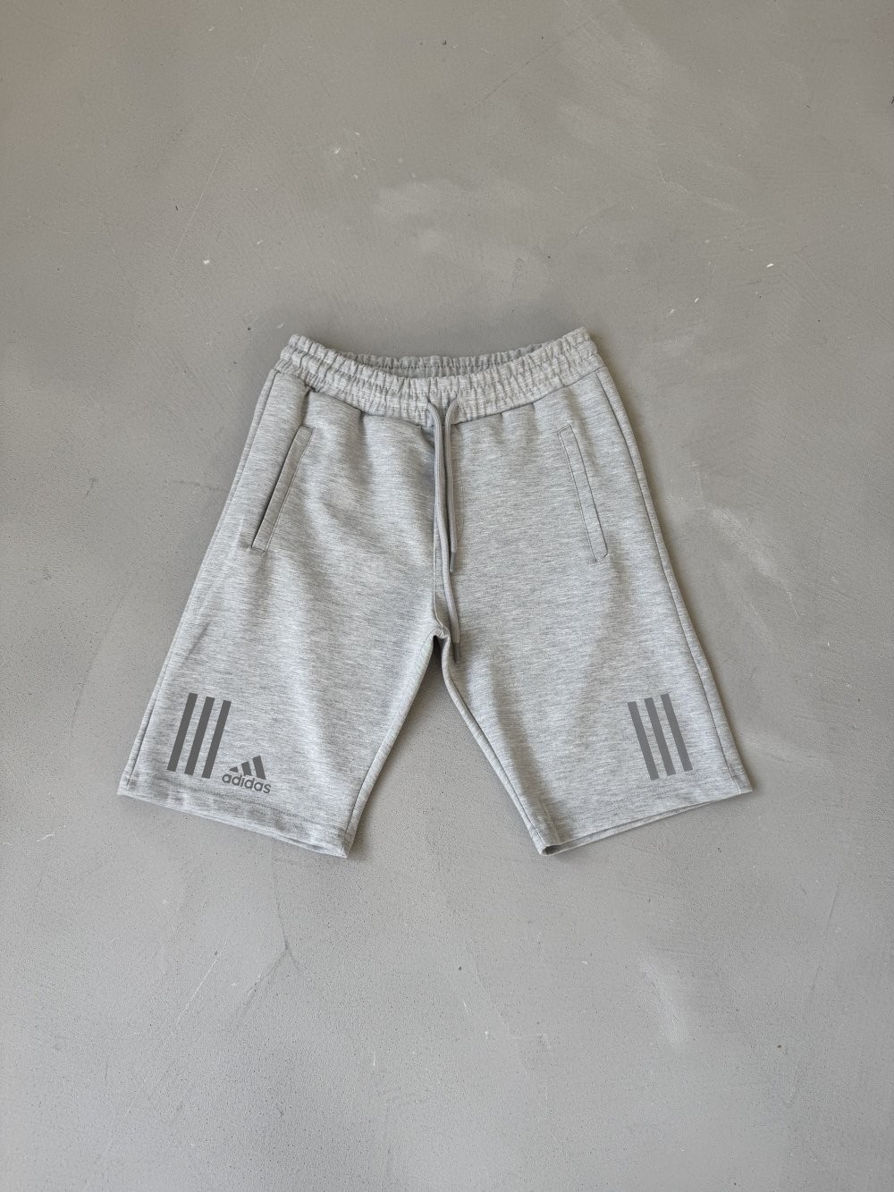 Adidas Reflektör Üç Çizgi Şort
