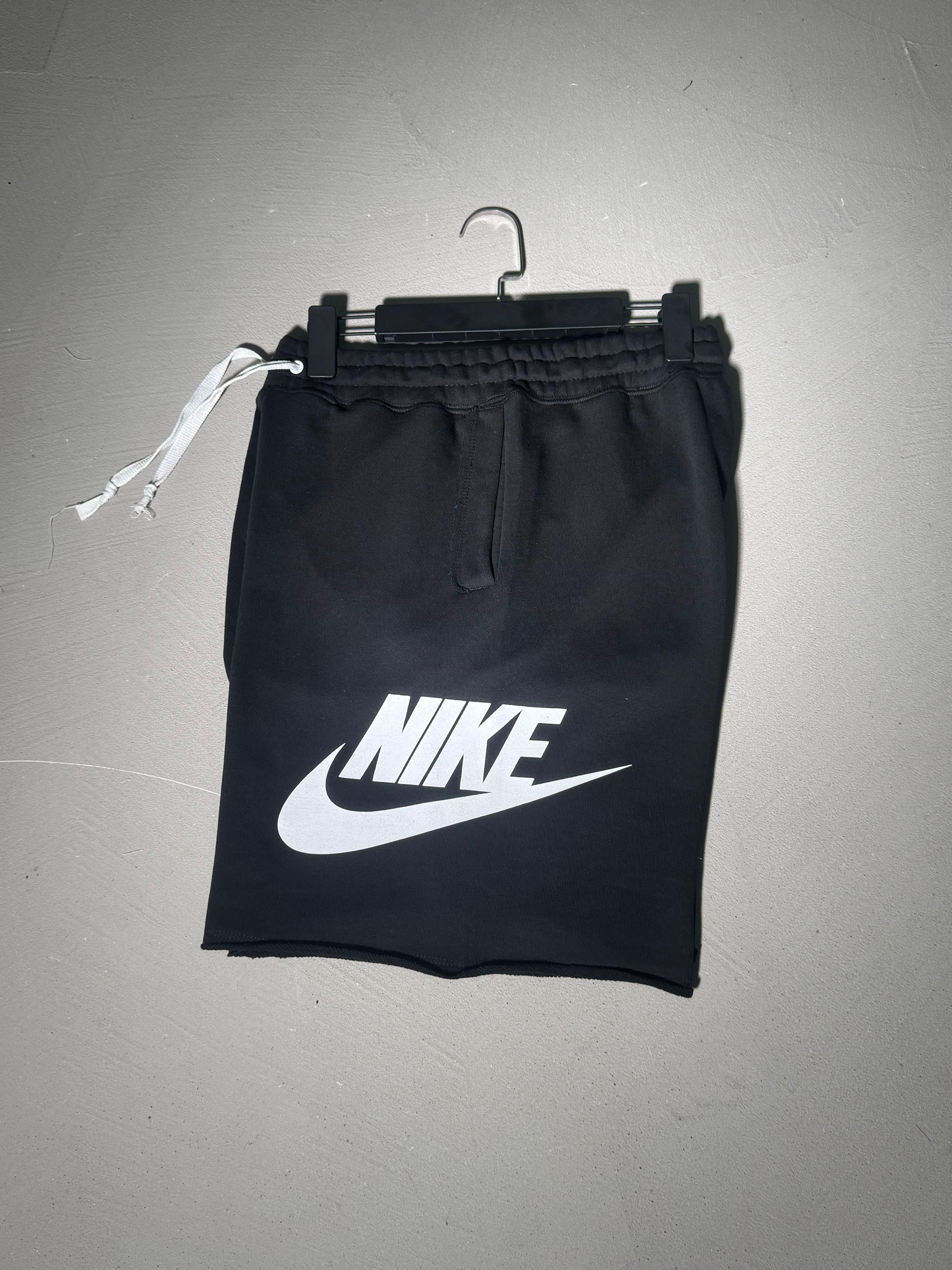 Nike Club Alumni Şort