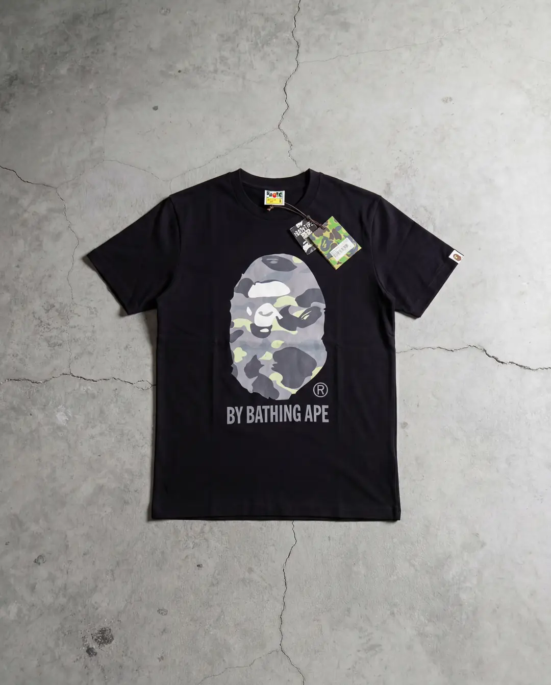 A BATHING APE