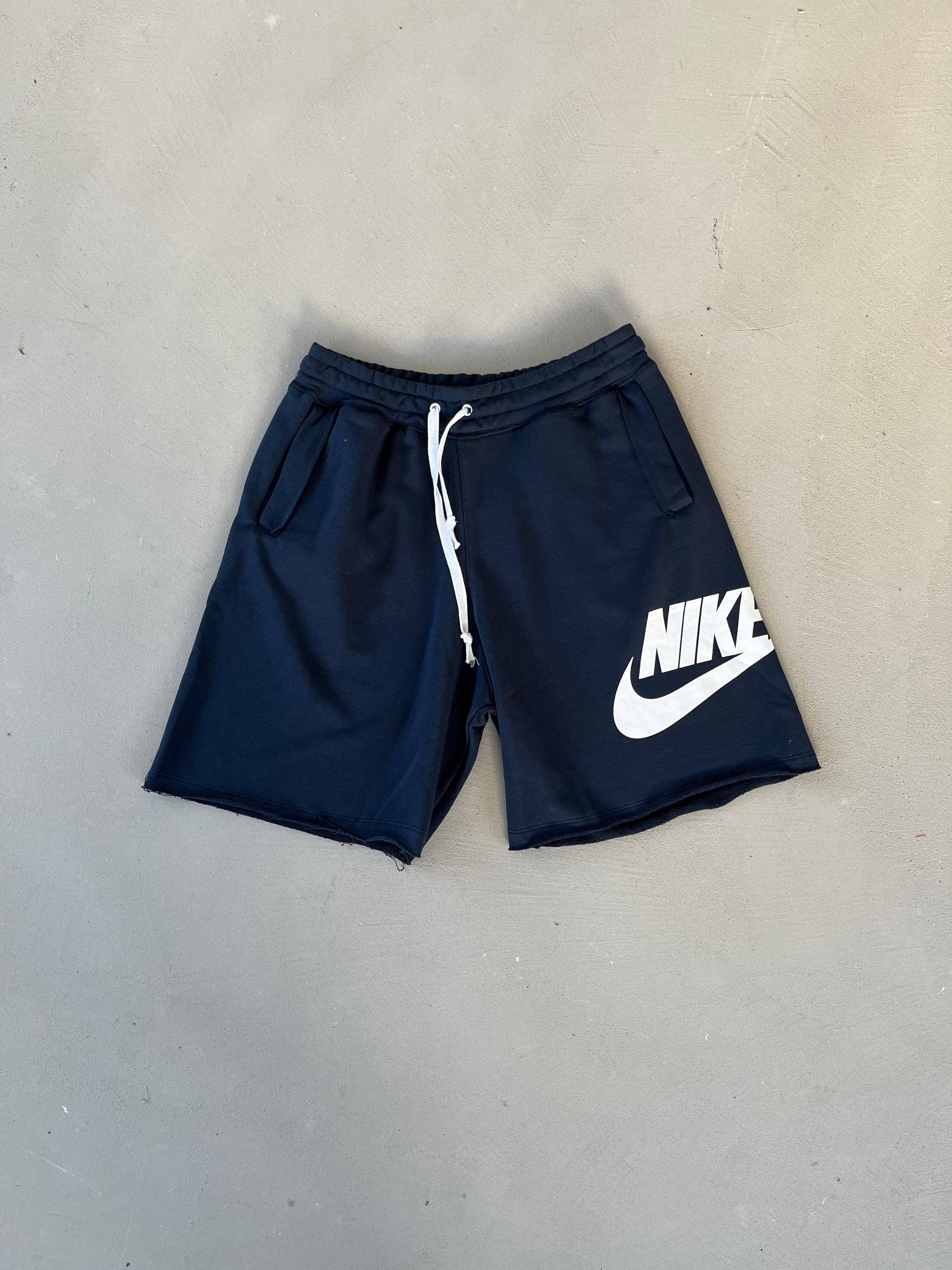 Nike Club Alumni Şort - Lacivert