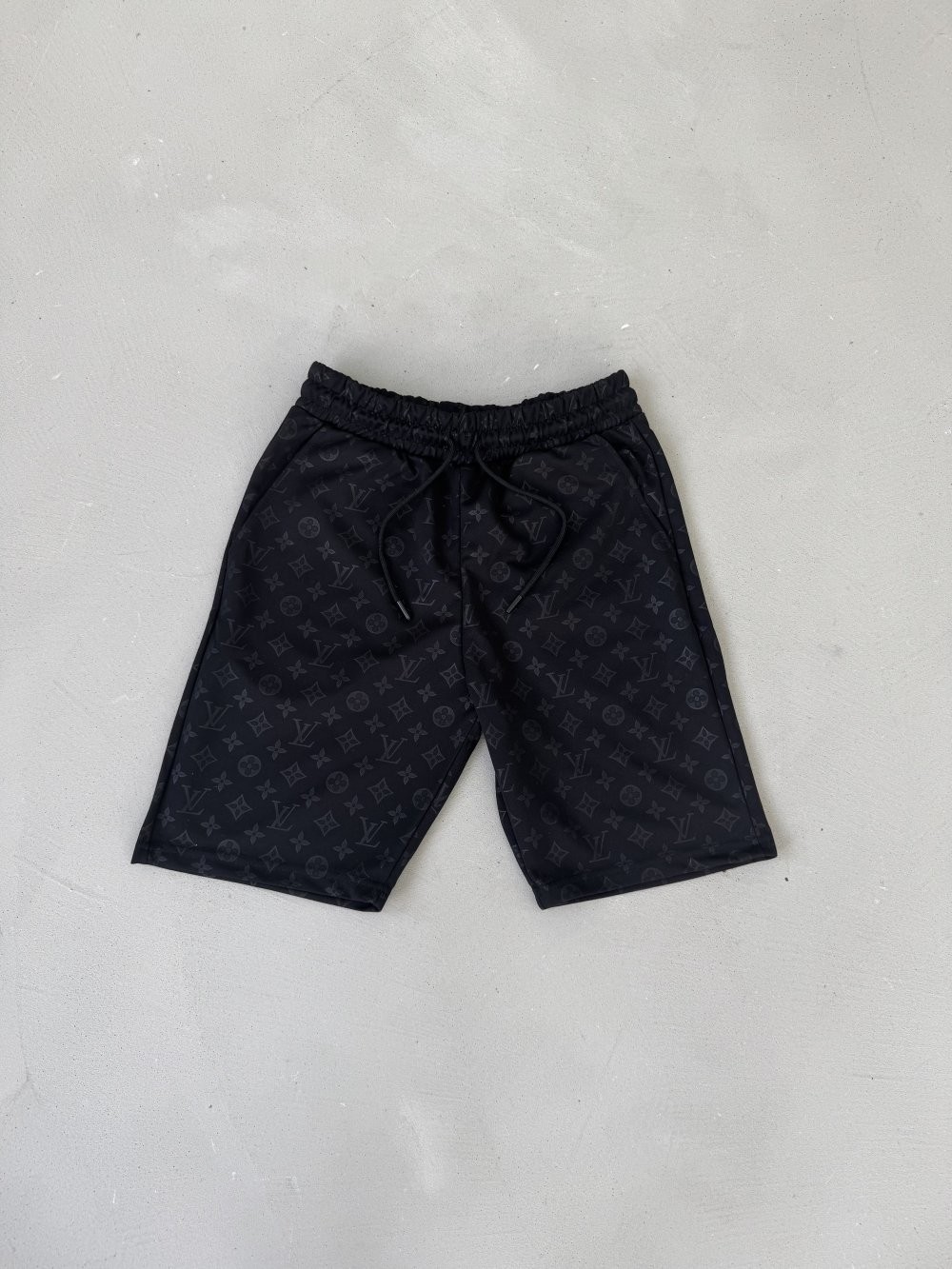 LV Mono Şort Takımı