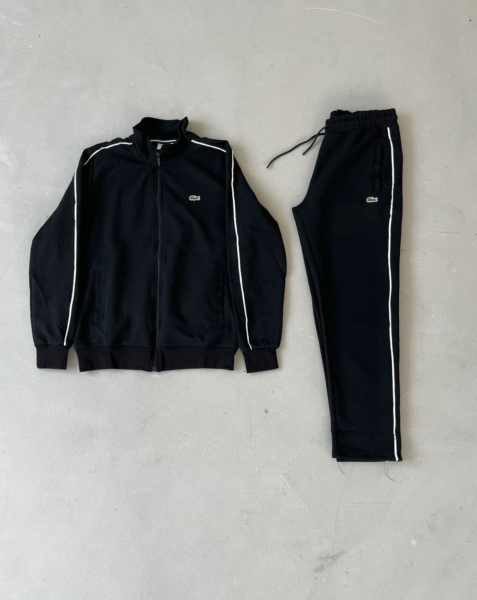 Lacoste Çizgili Eşofman Takımı  - Siyah