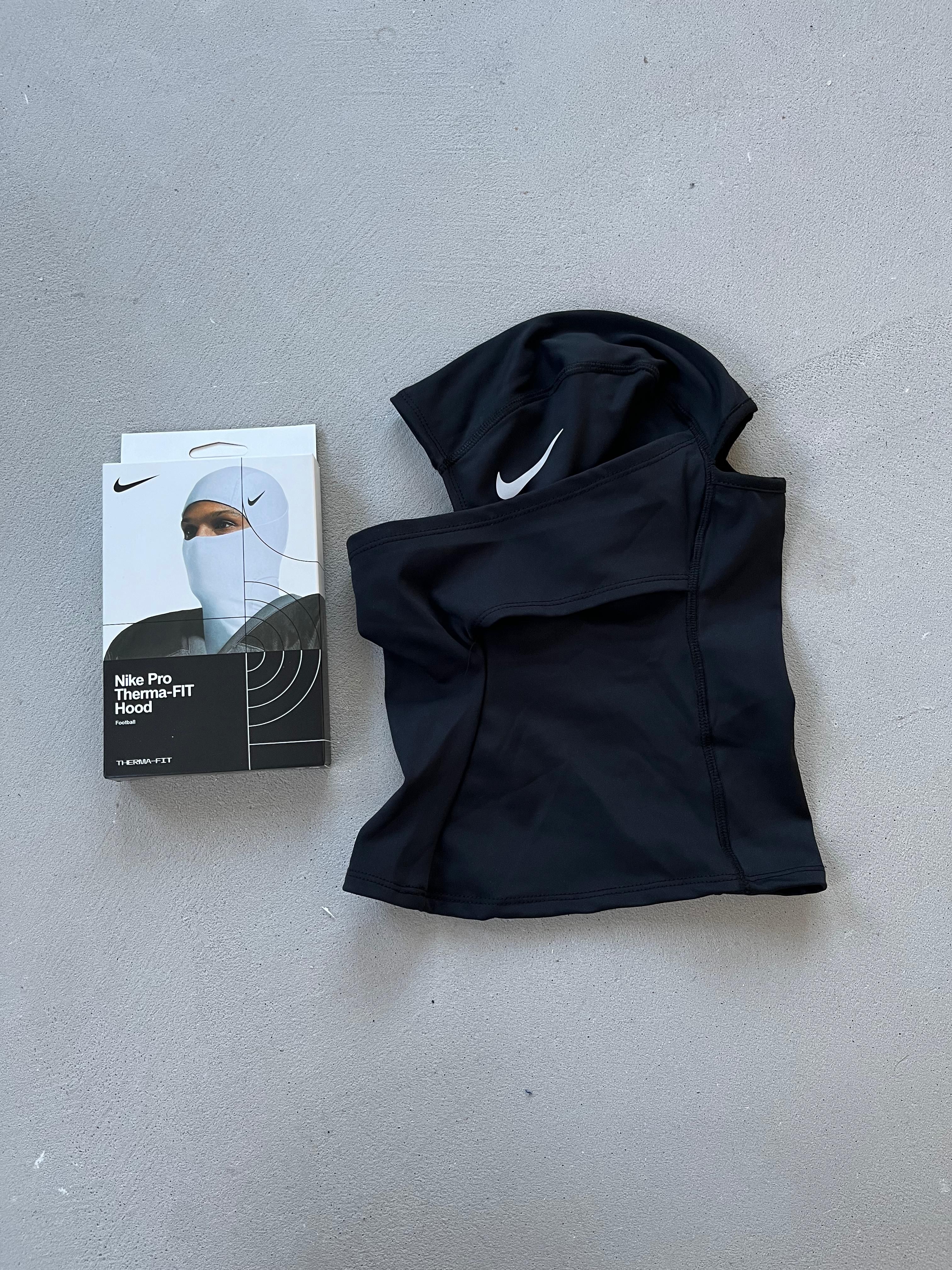 Nike Maske