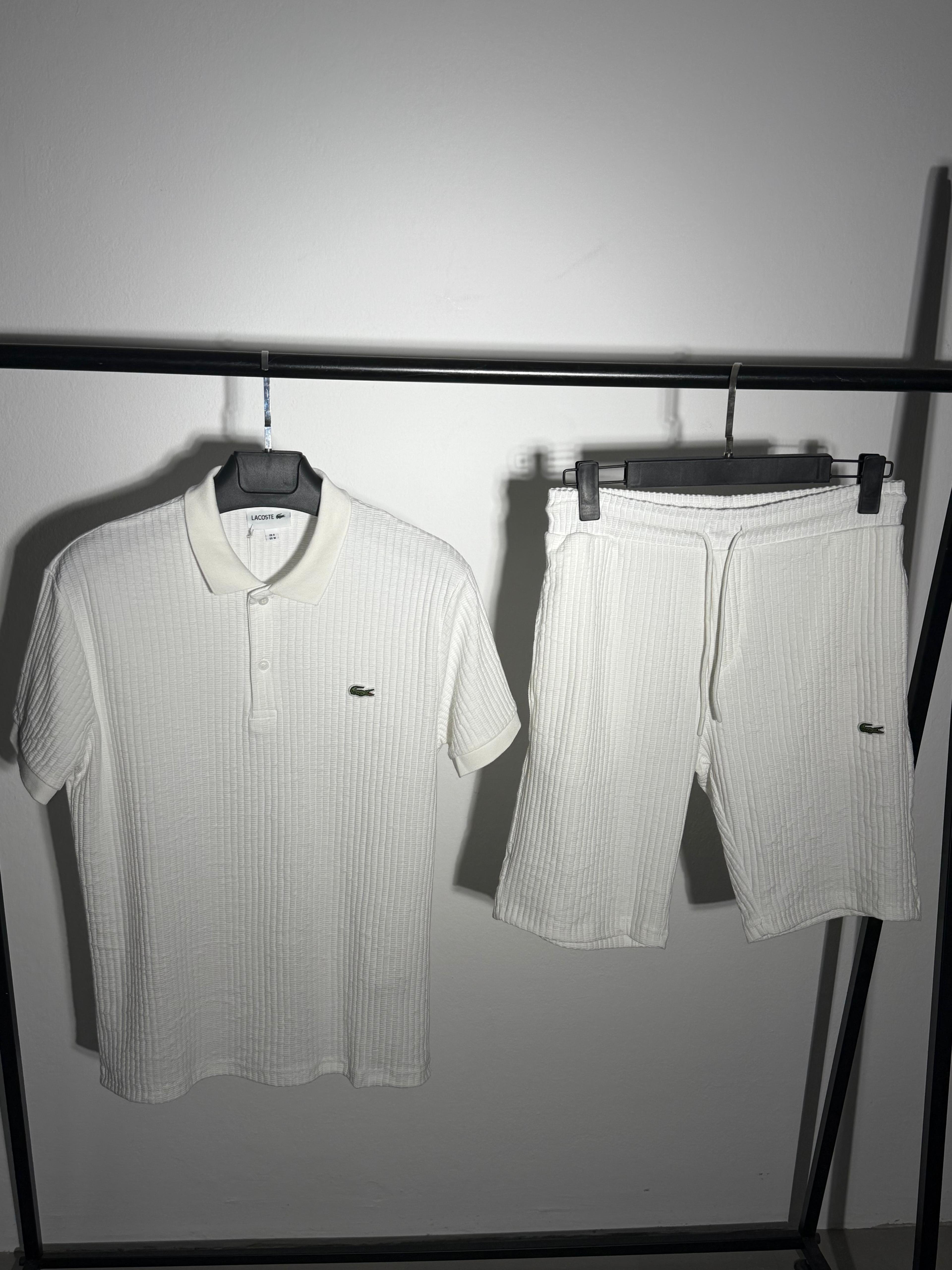 Lacoste Çizgili Kumaş Şort Takımı - Beyaz