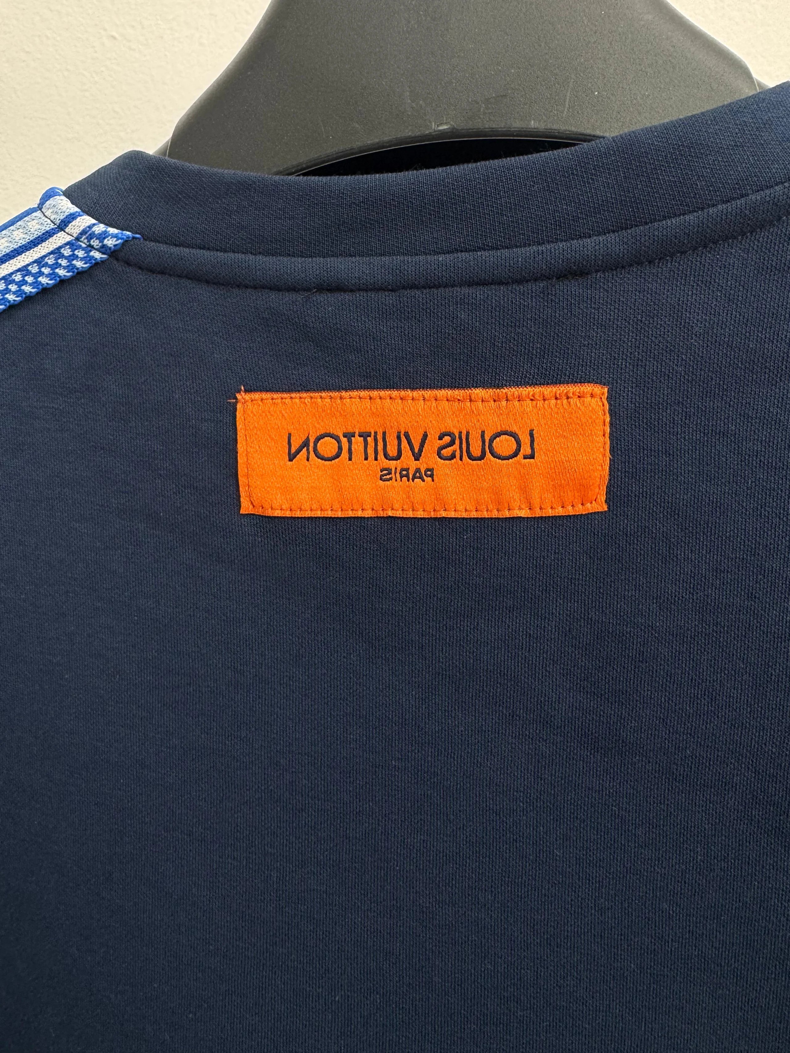 LV Omuz Detaylı Şort Takımı