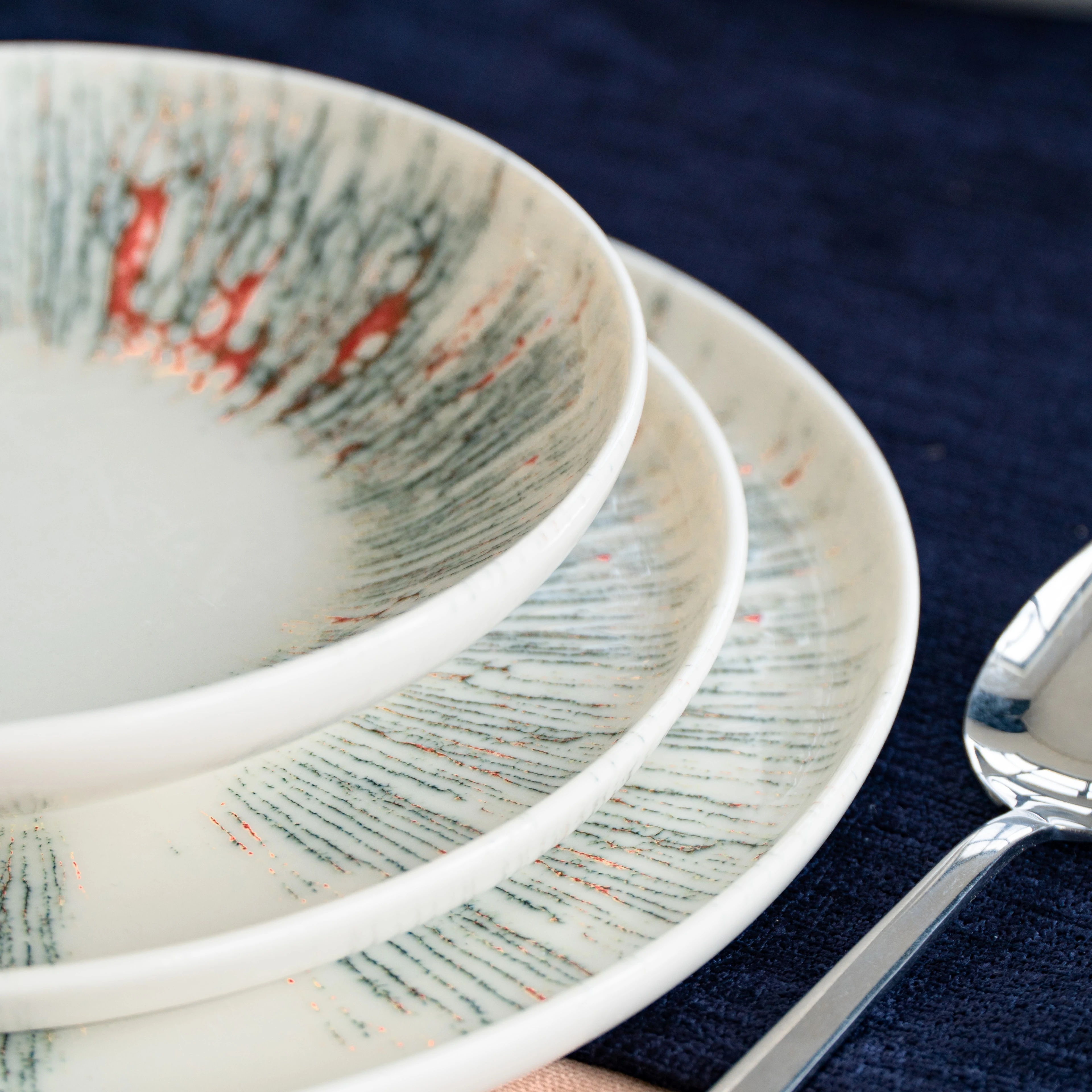 Mira Servizio di Piatti Porcellana