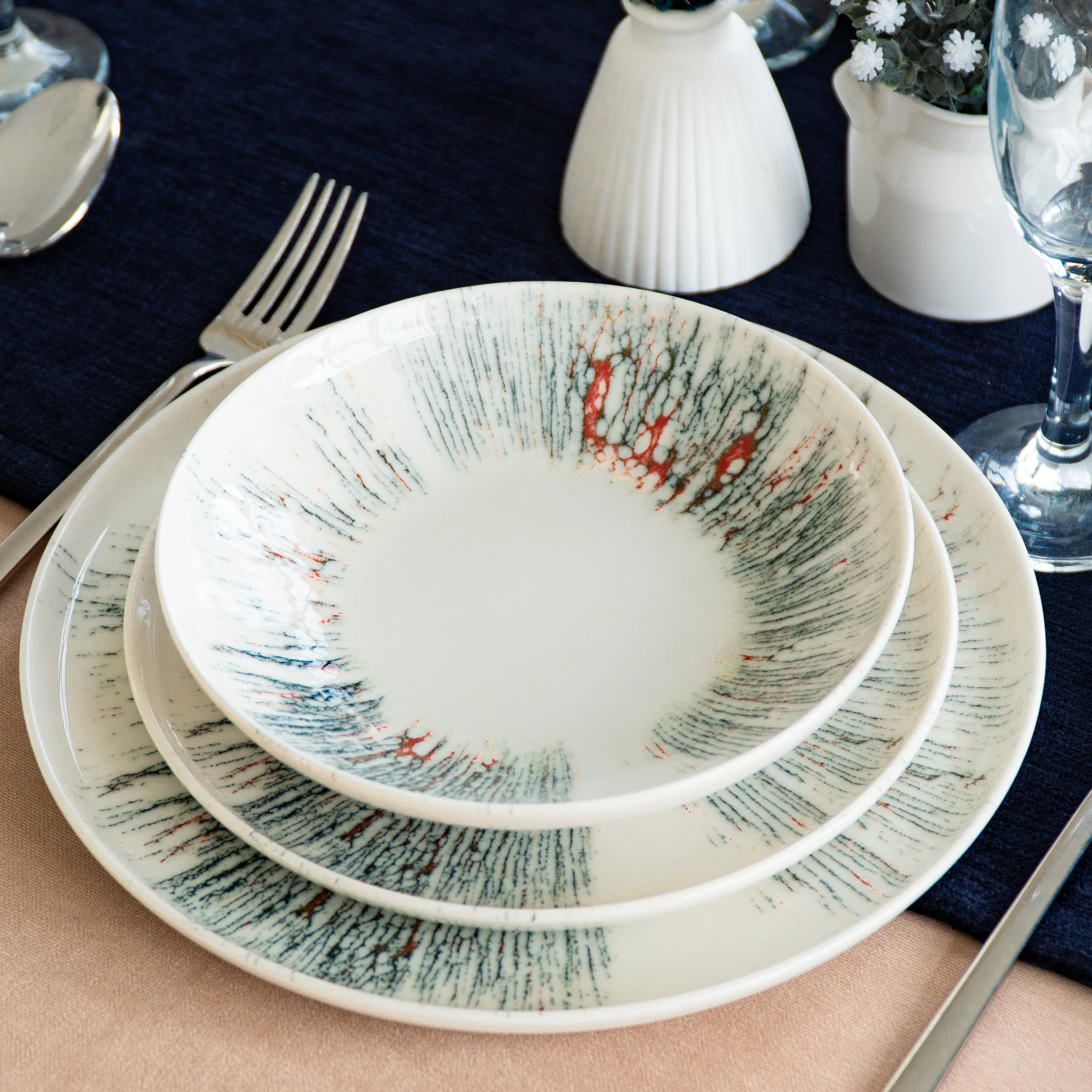 Mira Servizio di Piatti Porcellana