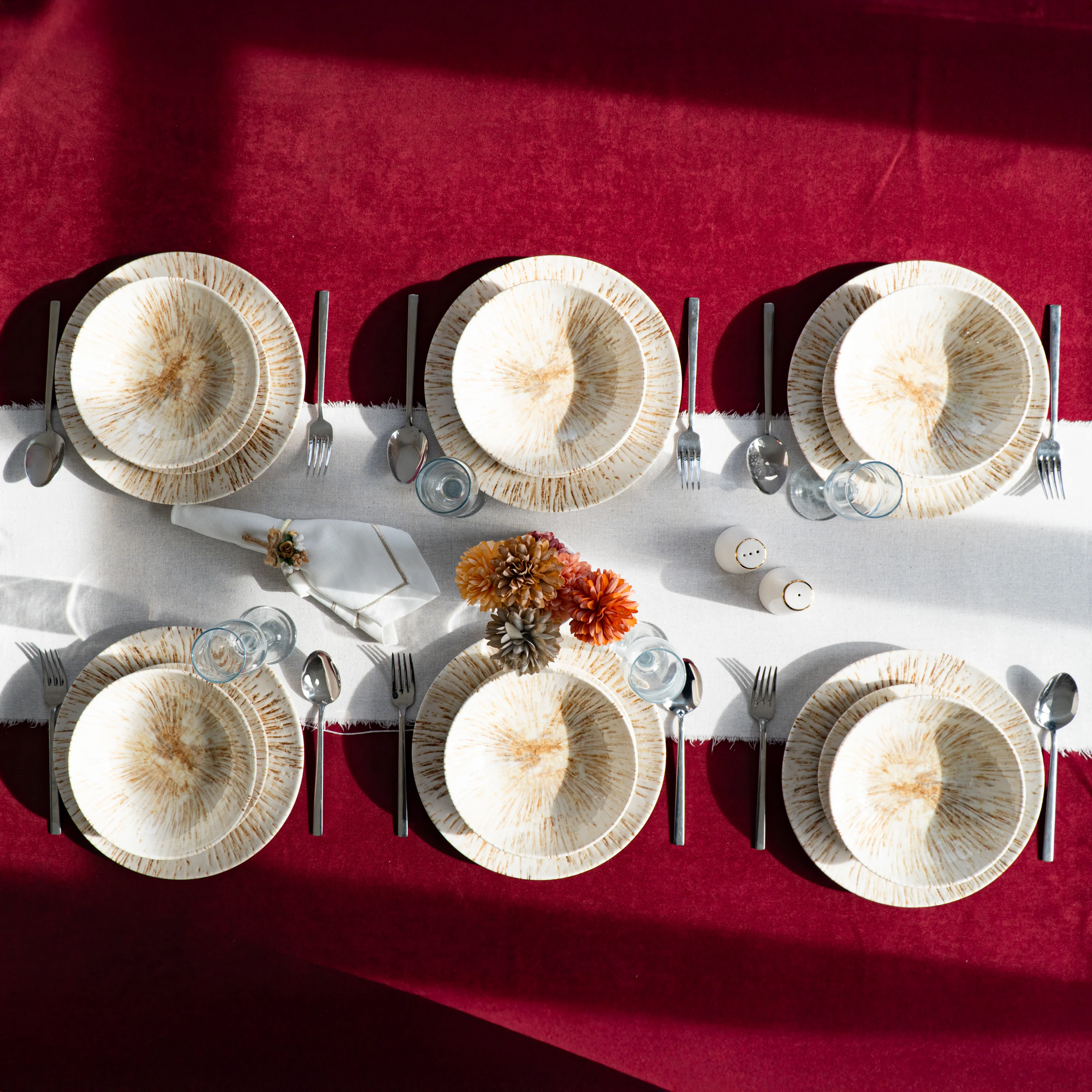 Patara Servizio di Piatti Porcellana