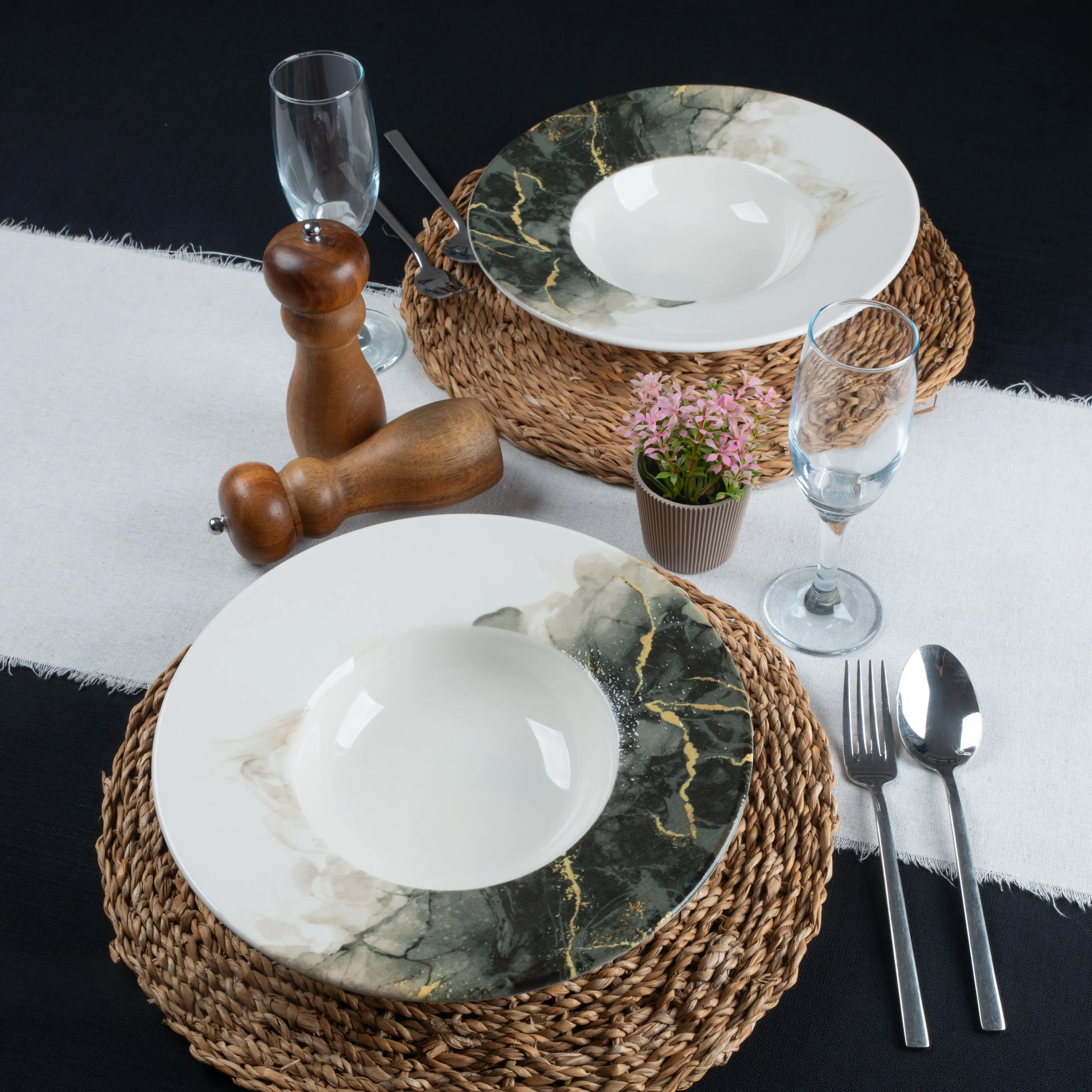 Marbella Piatti Pasta 27 Cm In Porcellana Set 2 Pezzi In Porcellana Marbella Piatti Pasta 27 Cm In Porcellana Set 2 Pezzi In Porcellana