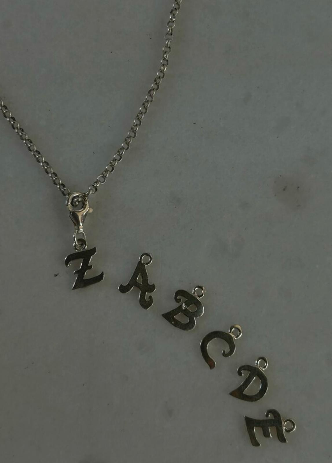 CHARM HARF KOLYE