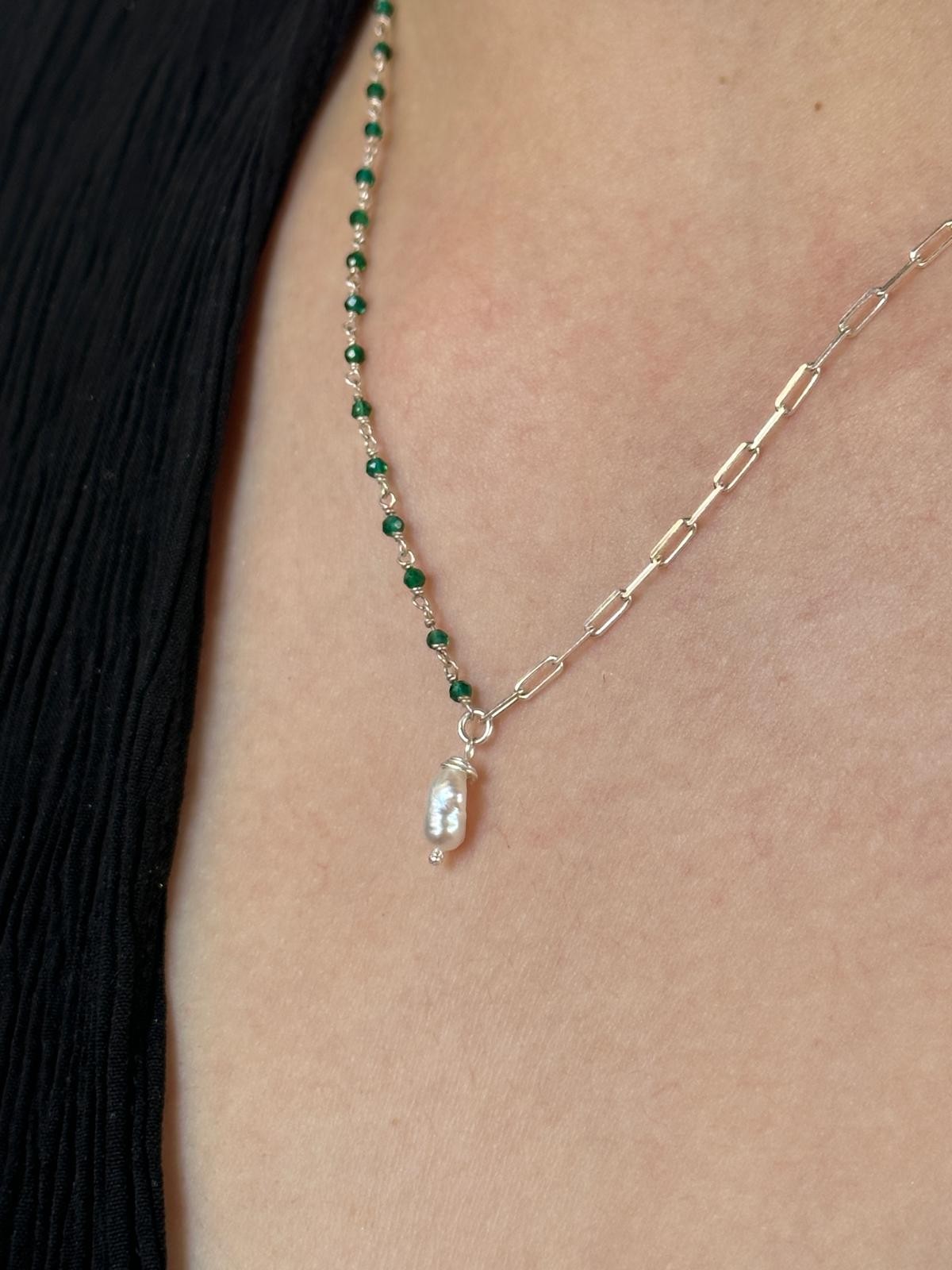 PEARL & PERIDOT NECKLACE