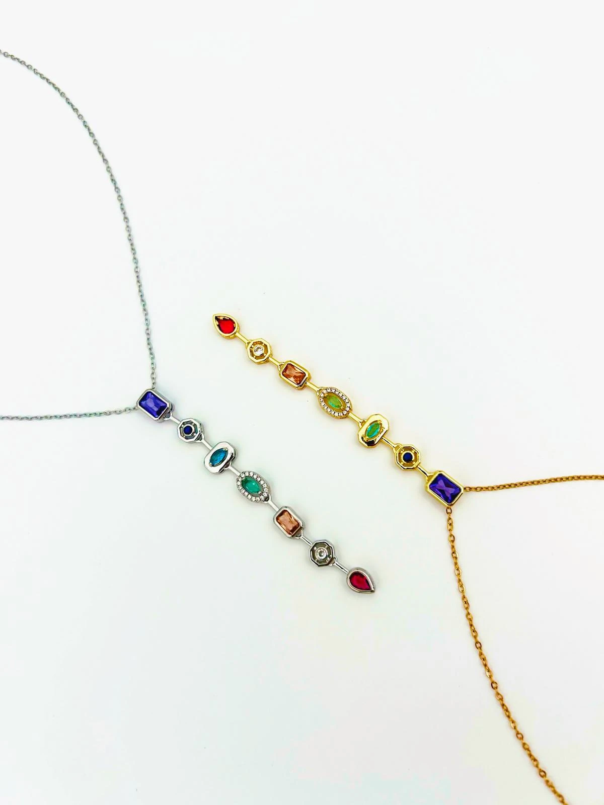 ÇELİK RENKLİ Y KOLYE