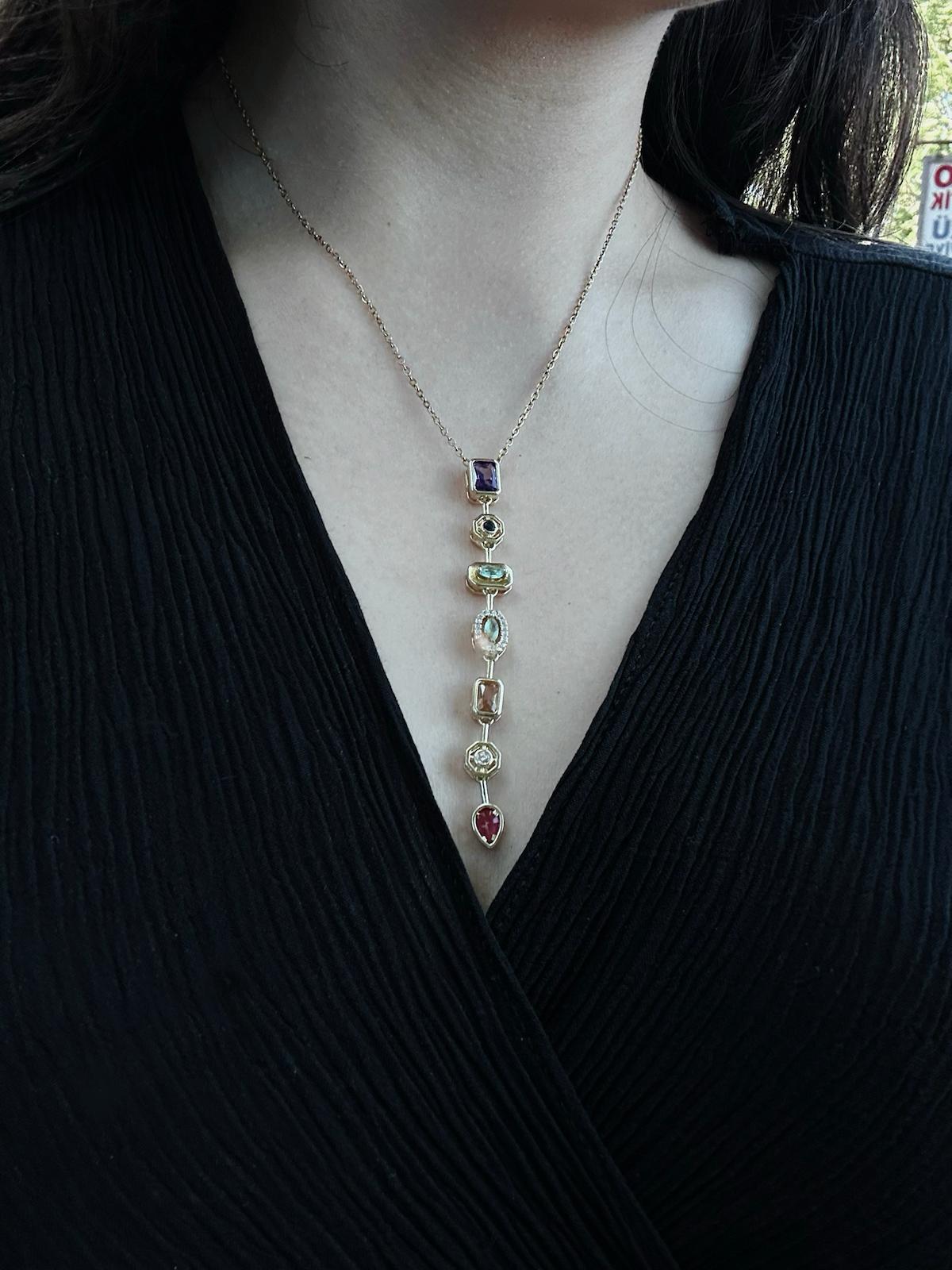 ÇELİK RENKLİ Y KOLYE