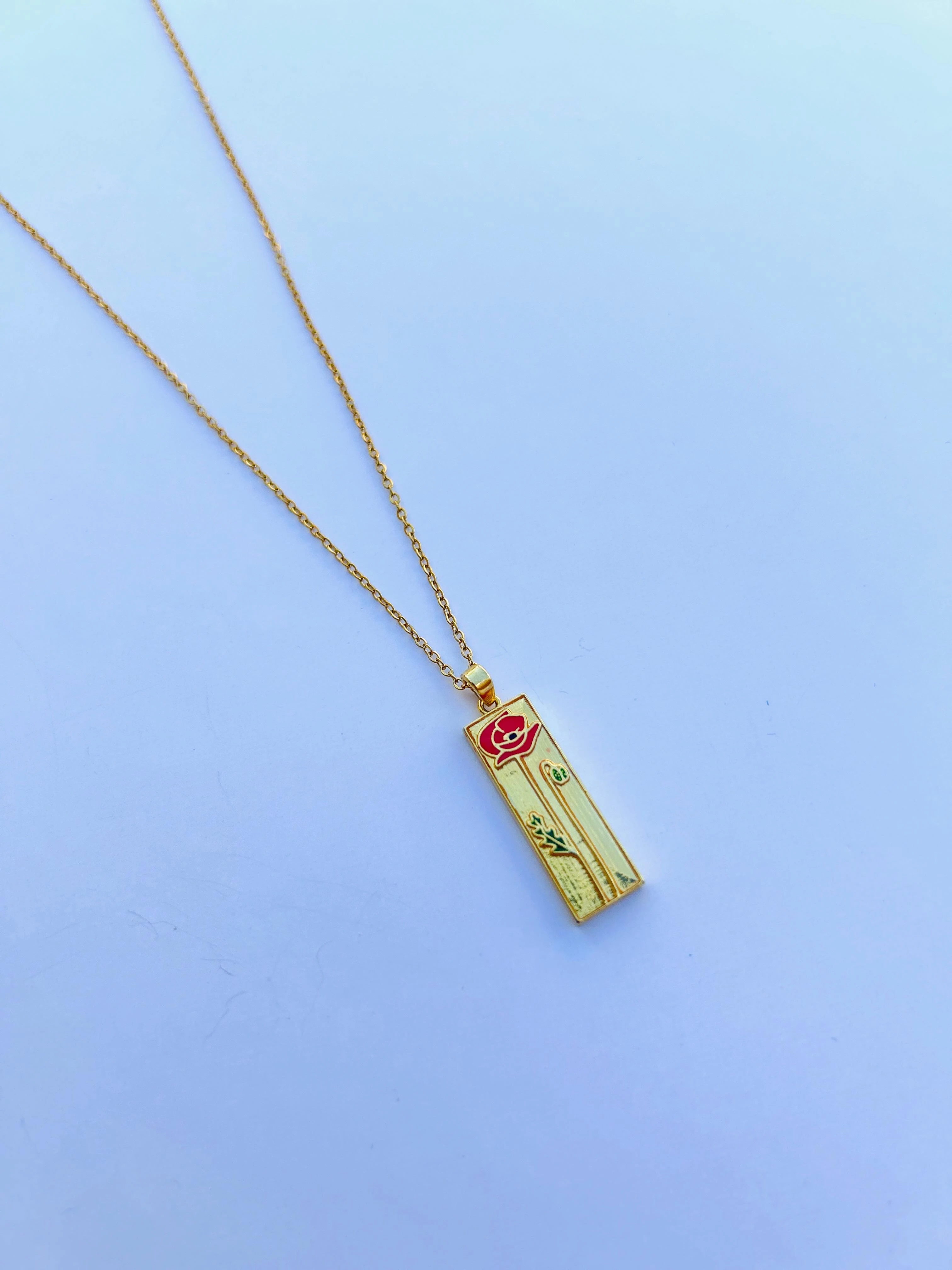 GÜL ÇERÇEVE KOLYE