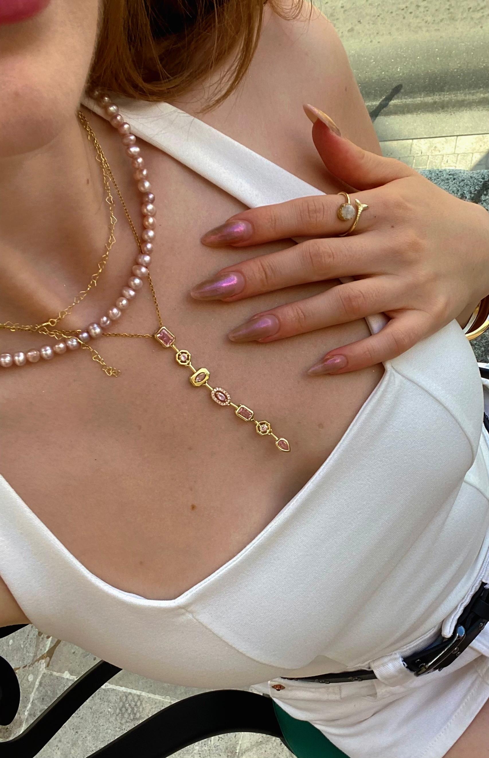 ÇELİK PEMBE Y KOLYE