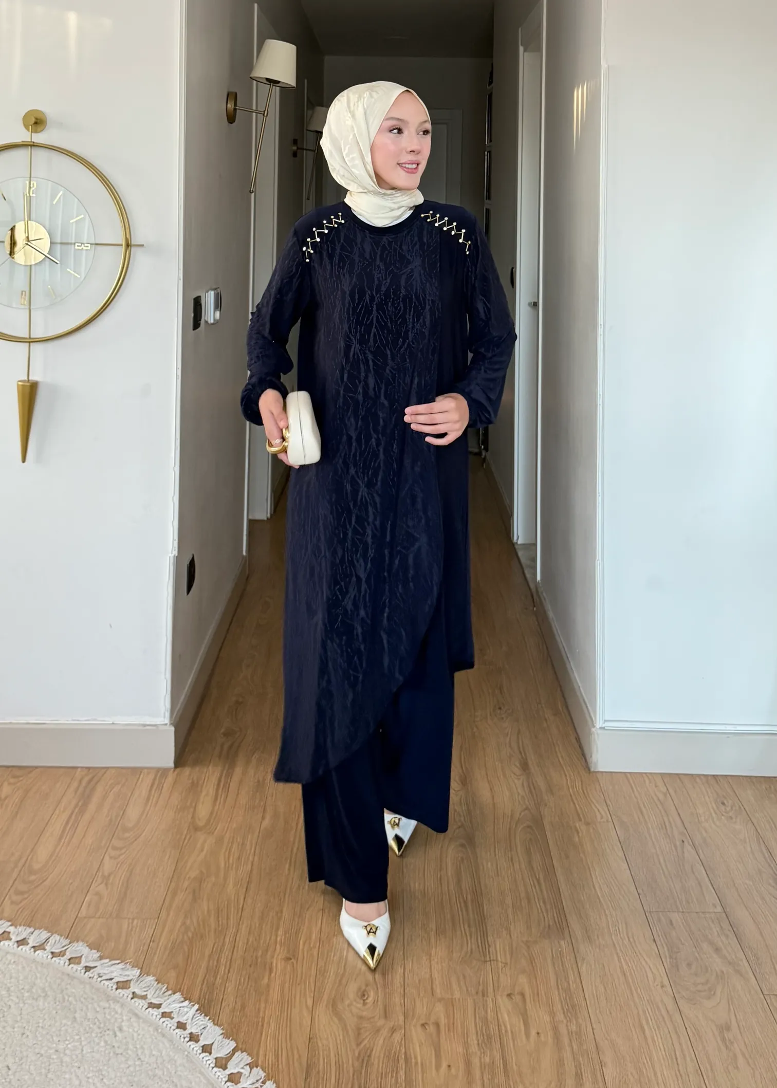 Mihrimah Gold Aksesuar Detaylı İkili Takım
