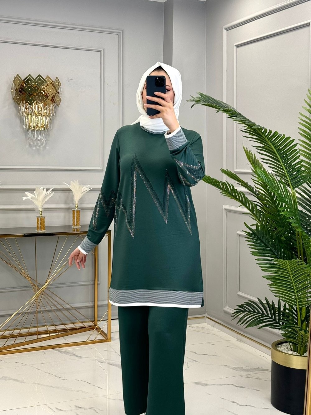 Esra Takım Zümrüt