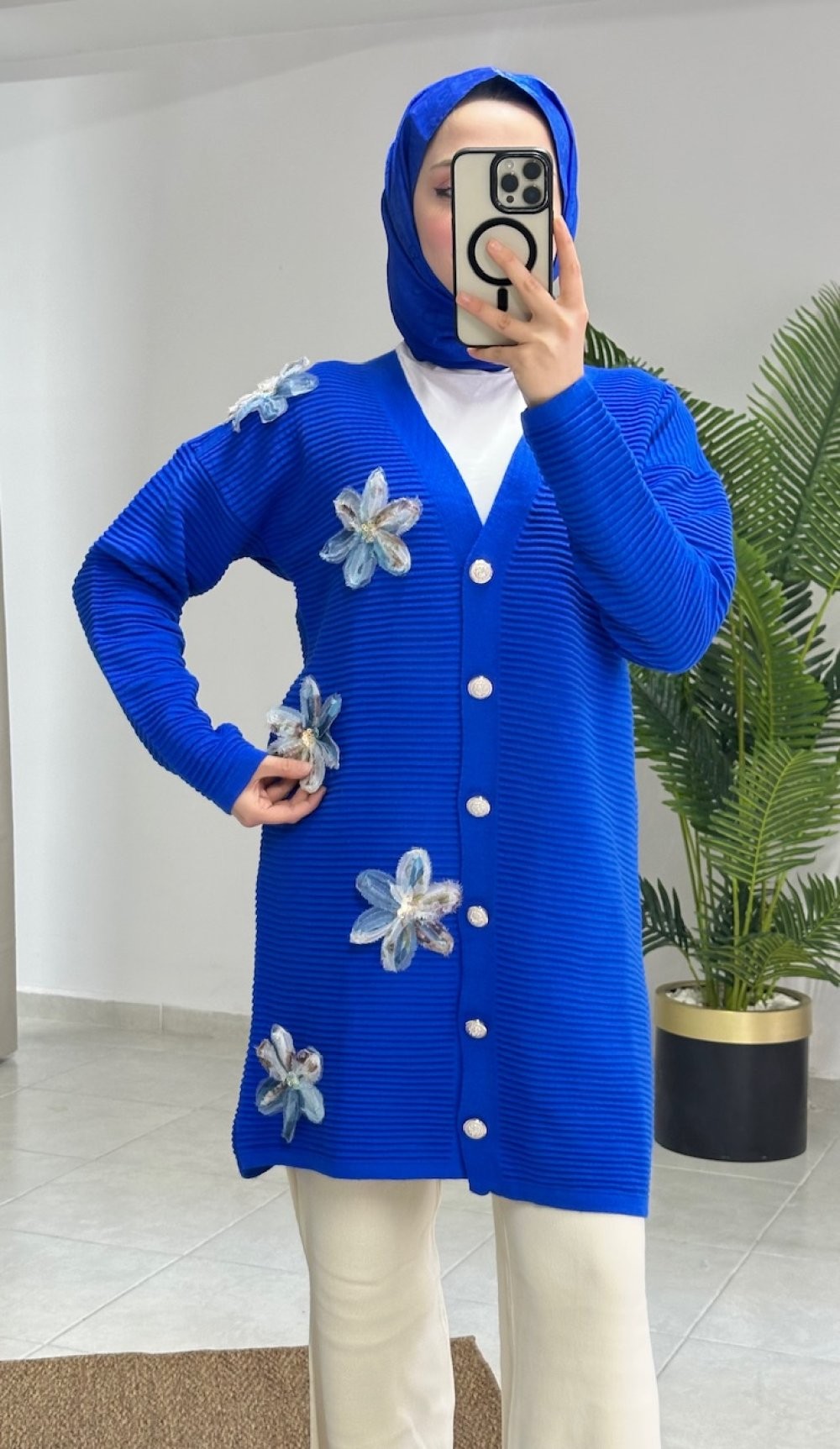 Çiçek Hırka Saks Mavisi