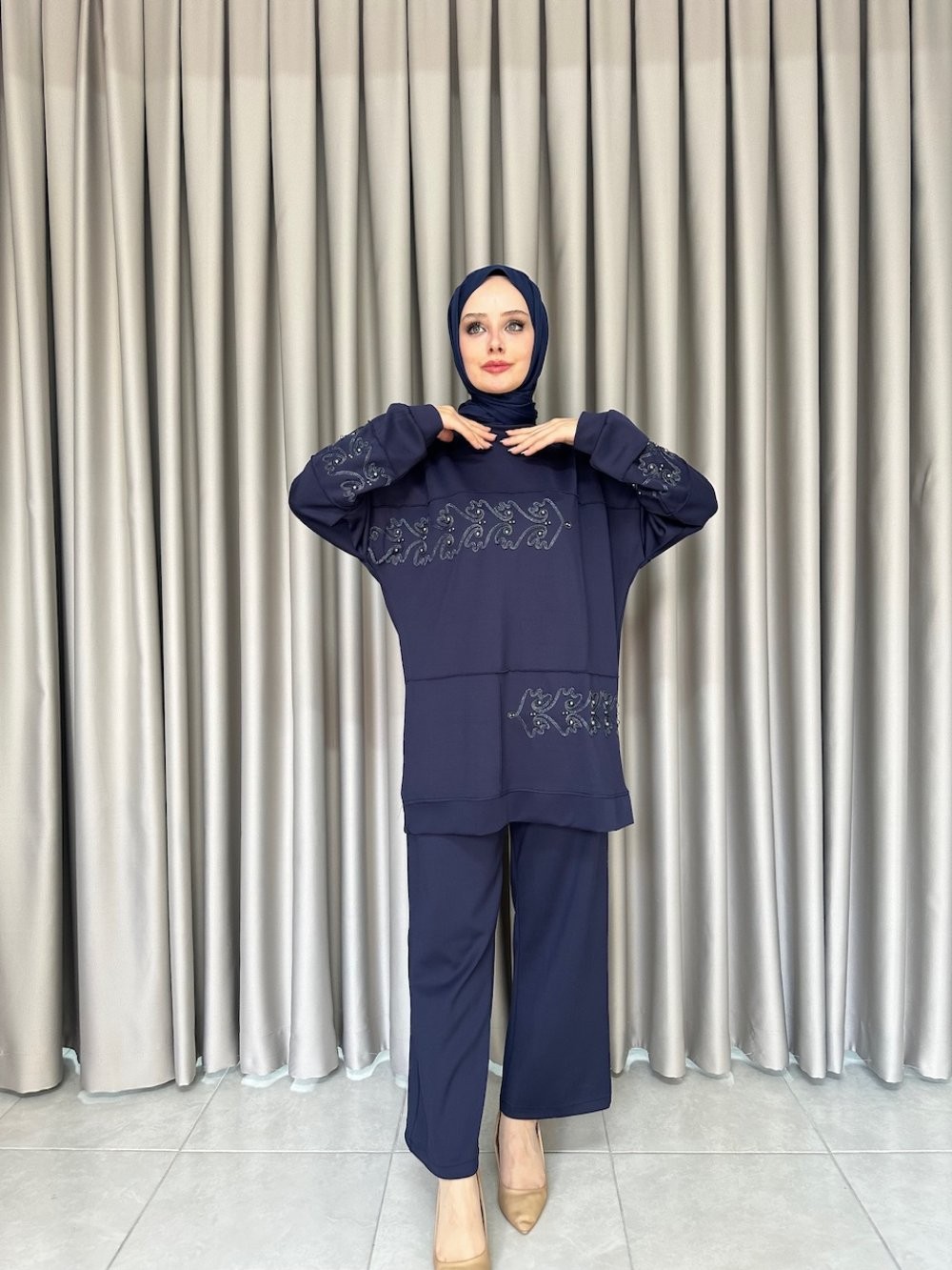 Vesna Takım Lacivert