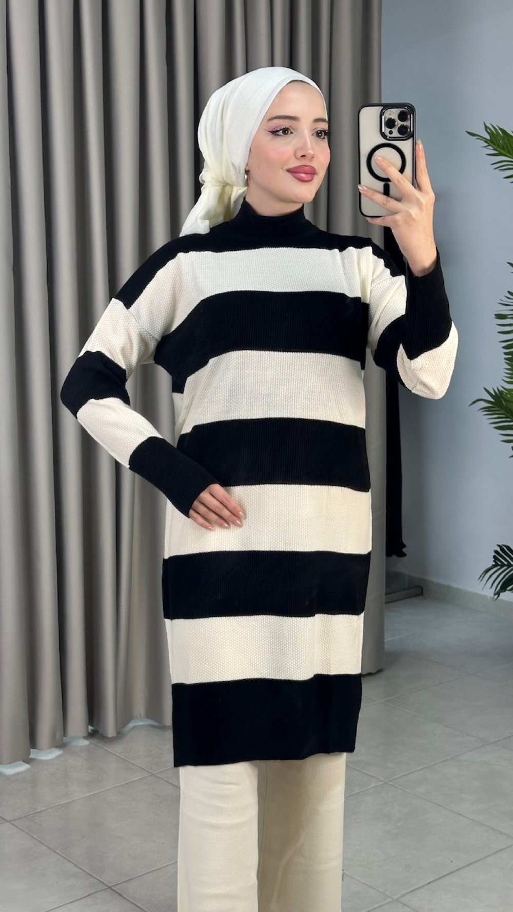 Nazlı Triko Tunik Siyah