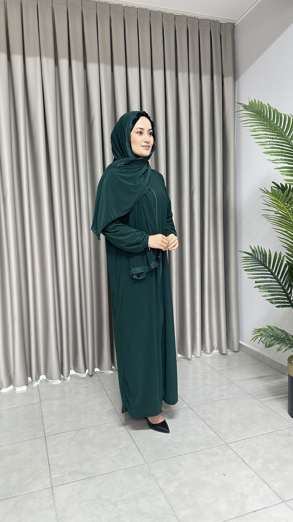 Hatice Namaz Elbisesi Zümrüt
