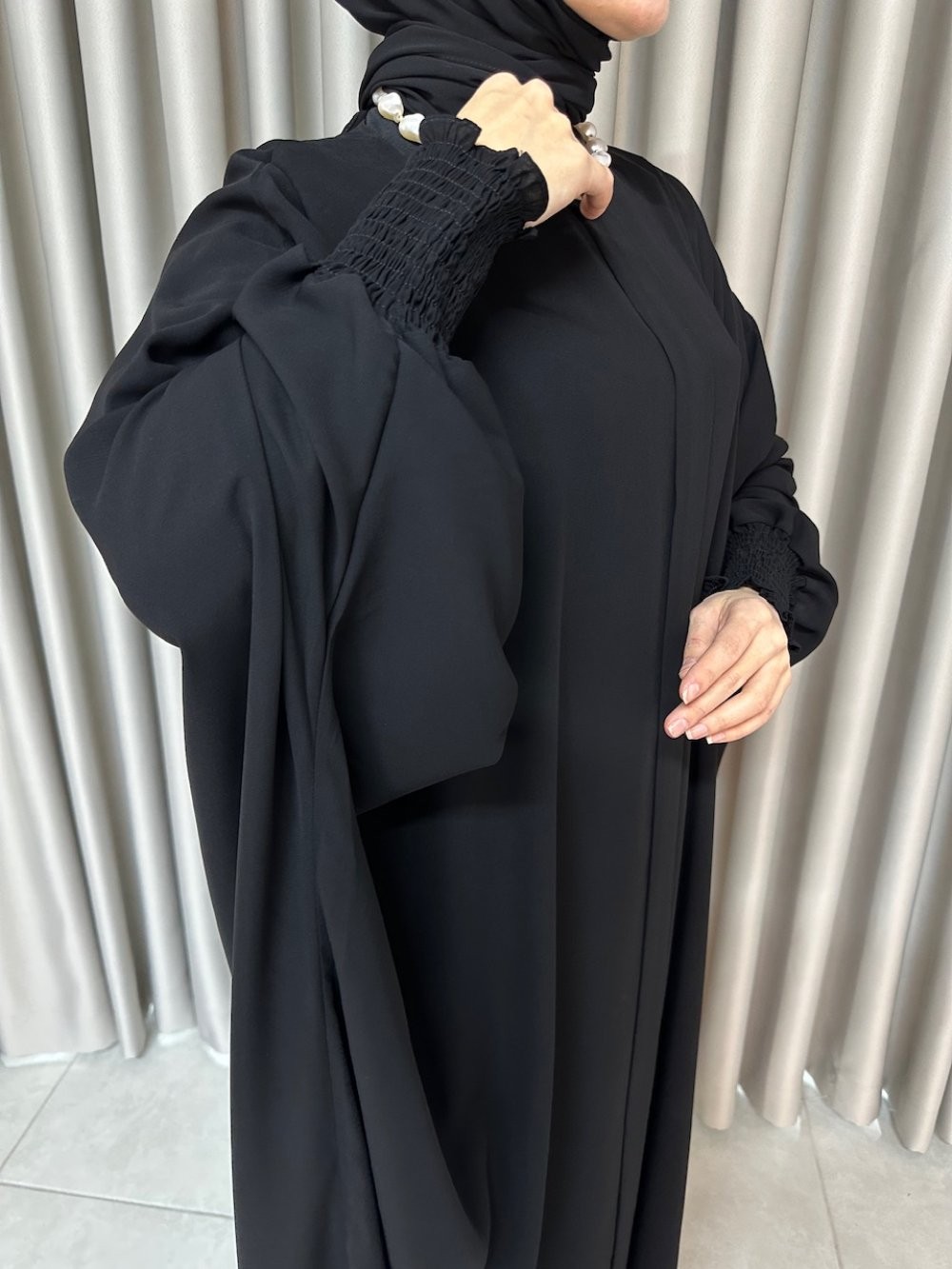 Amine Ferace Elbise Siyah