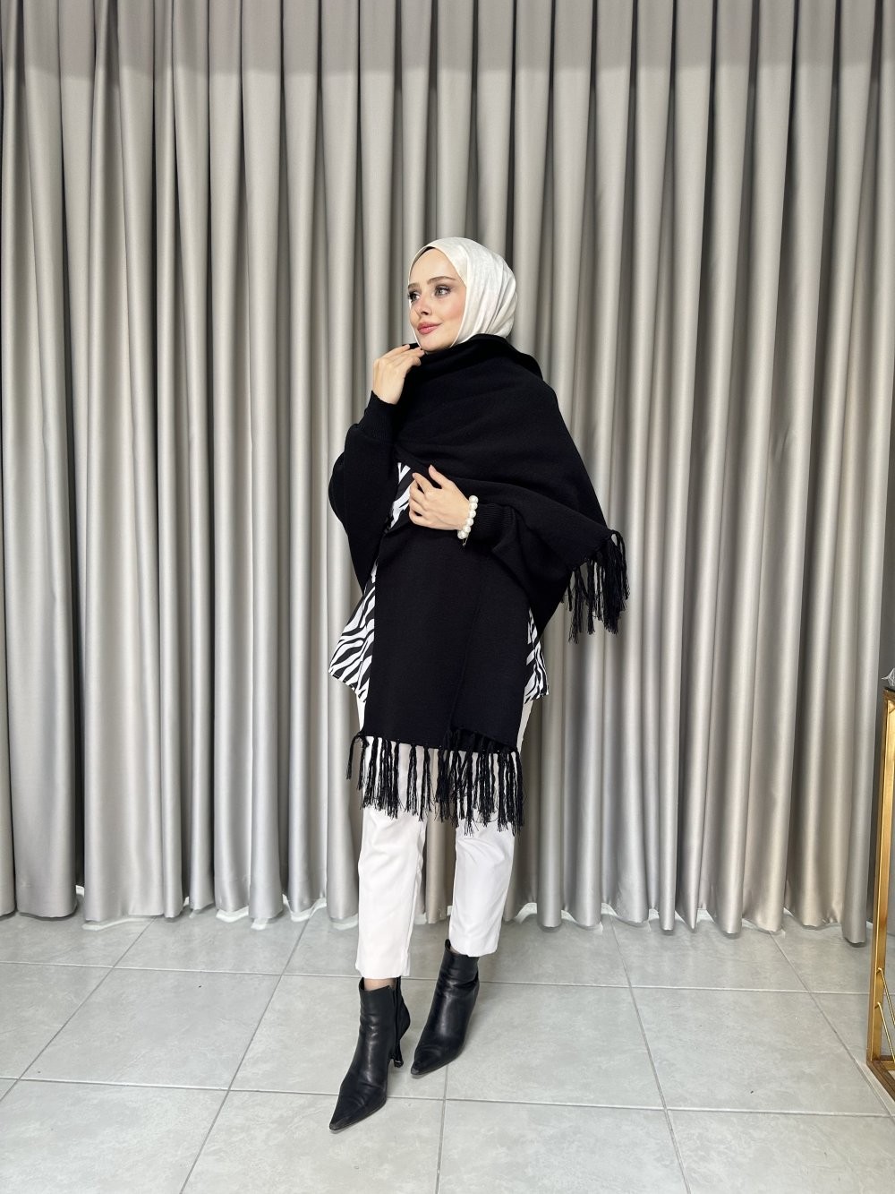 Kollu Triko Şal Siyah