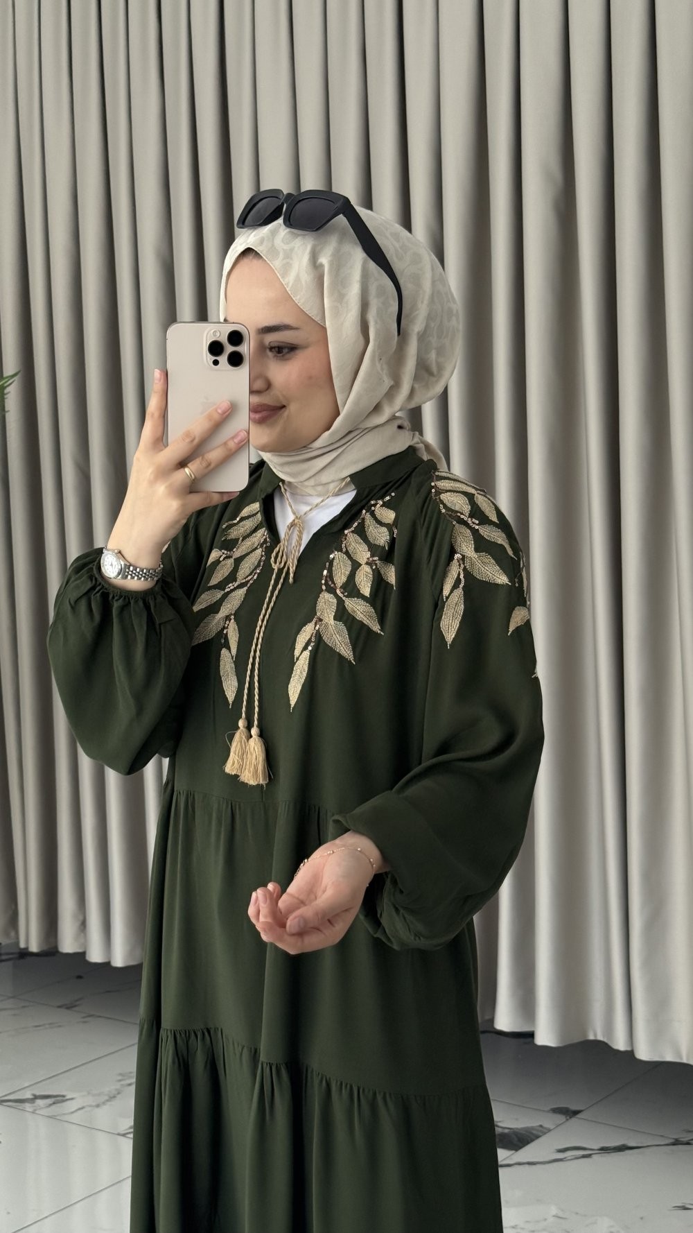 Yaren Elbise Haki