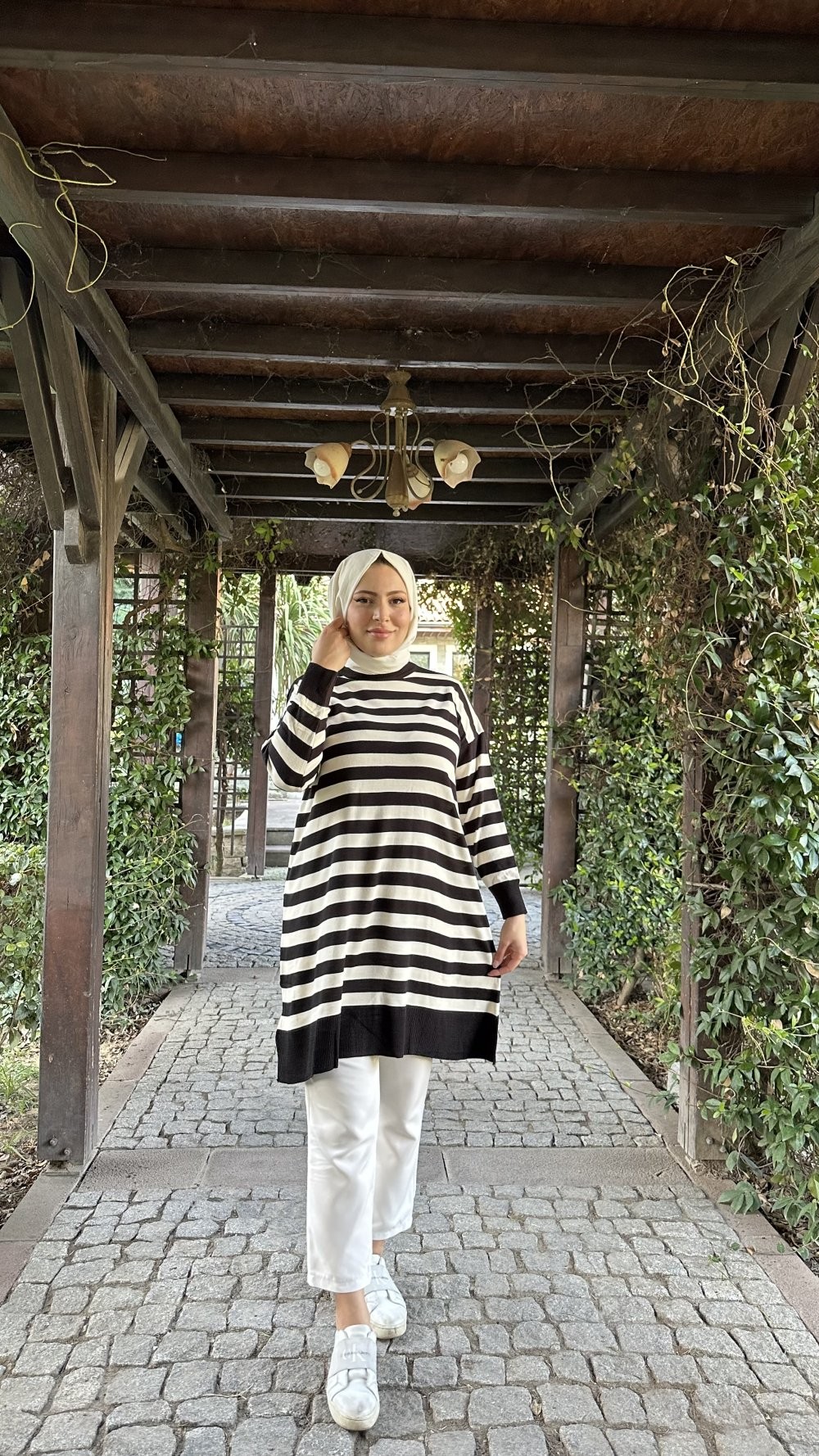 Asel Tunik Siyah