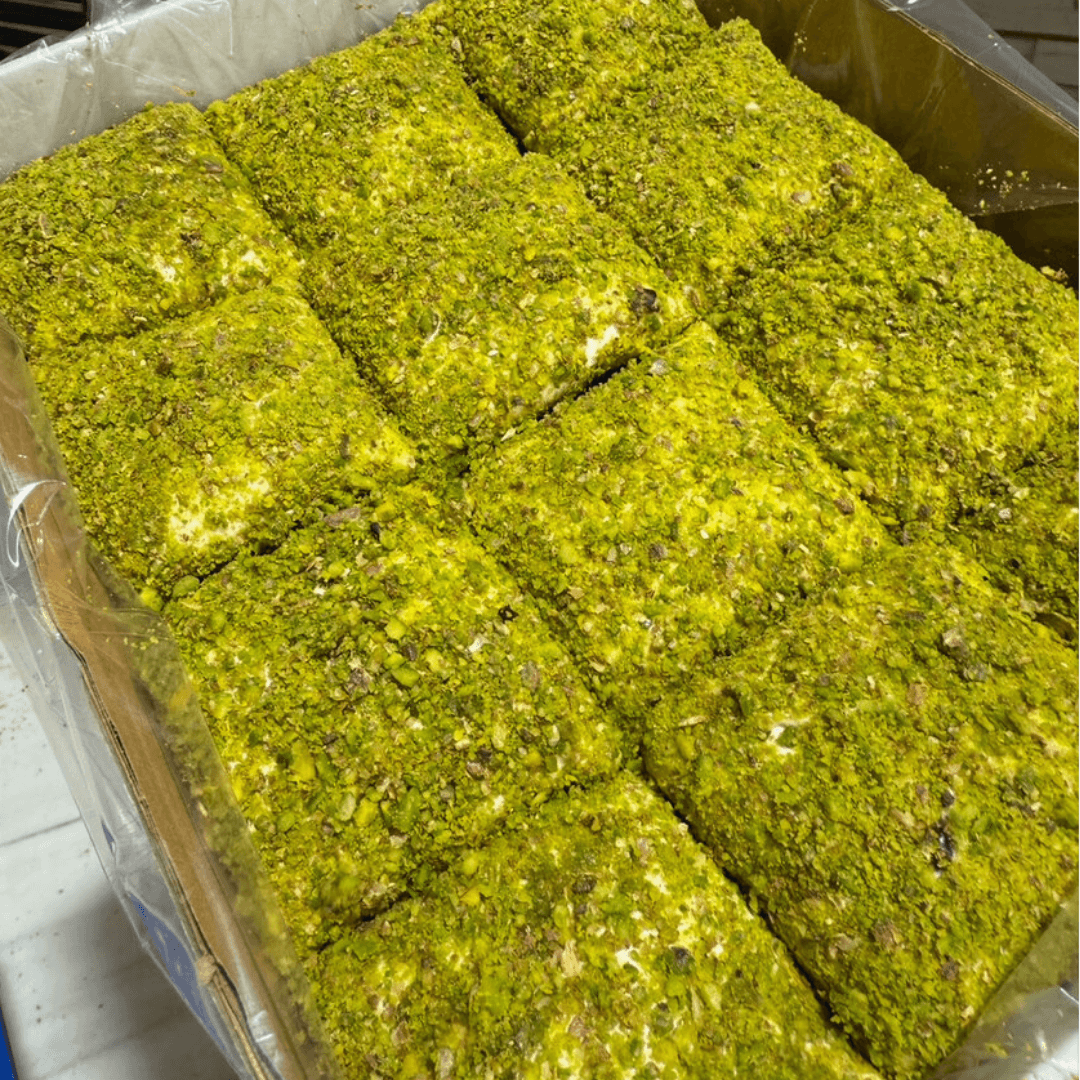 Antep Bombası ( Fıstık Kremalı Bohça Lokum)