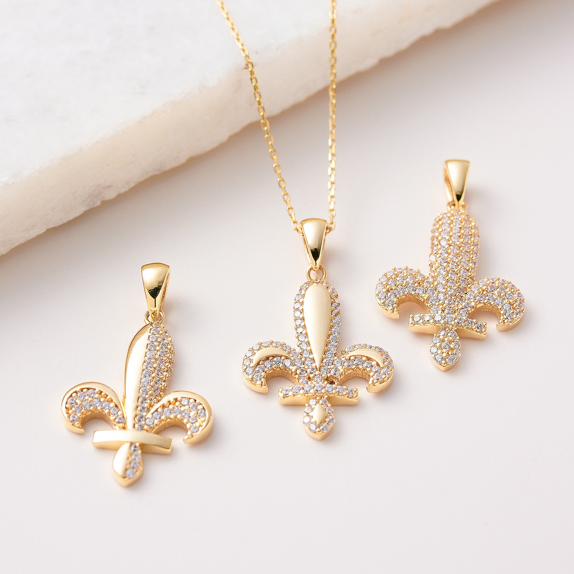 Zambak Kolye Ucu 14ayar Altın Fleur De Lis Pendant, 1,85gr SKYL02