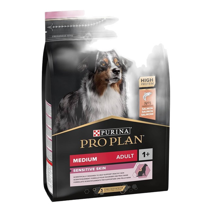 Medium Somonlu Hassas Yetişkin Köpek Maması 3 Kg