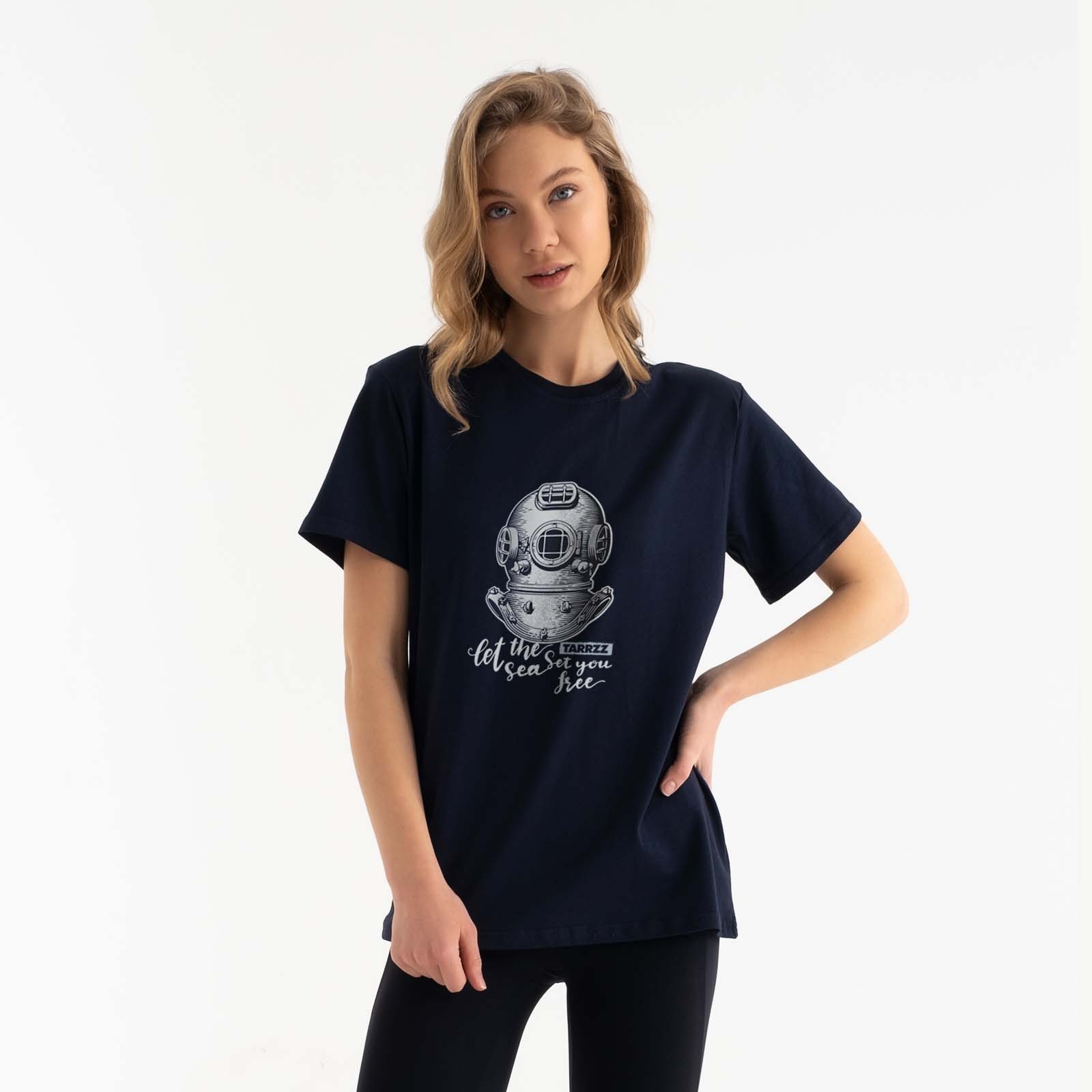 Antique Diver Graphic Tee