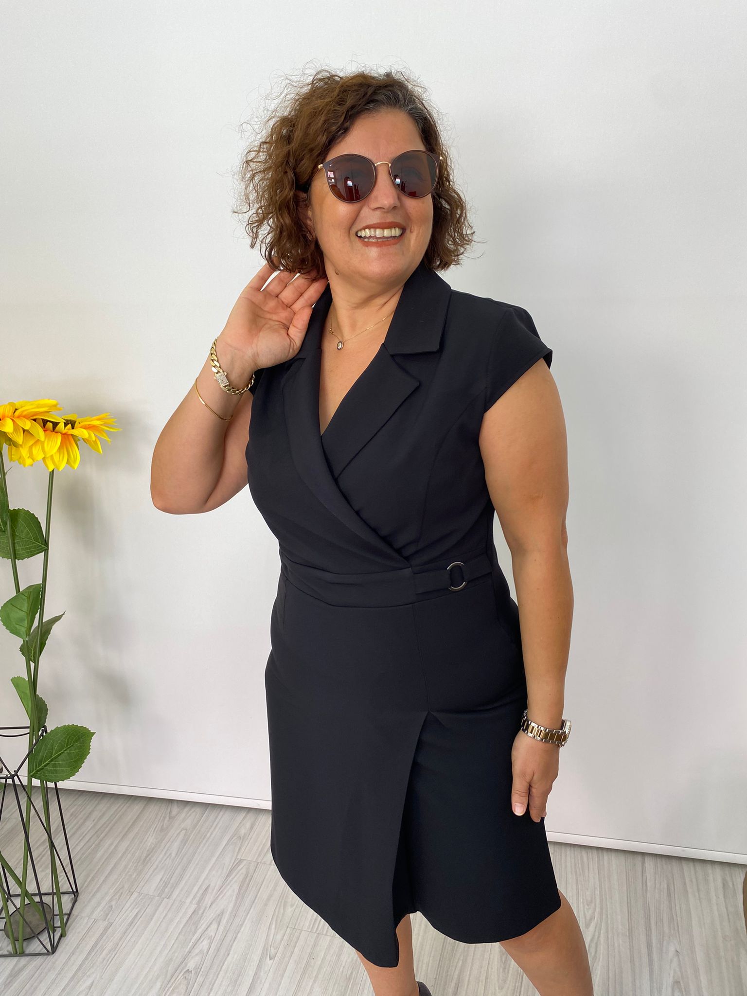 BEL DETAYLI ELBİSE