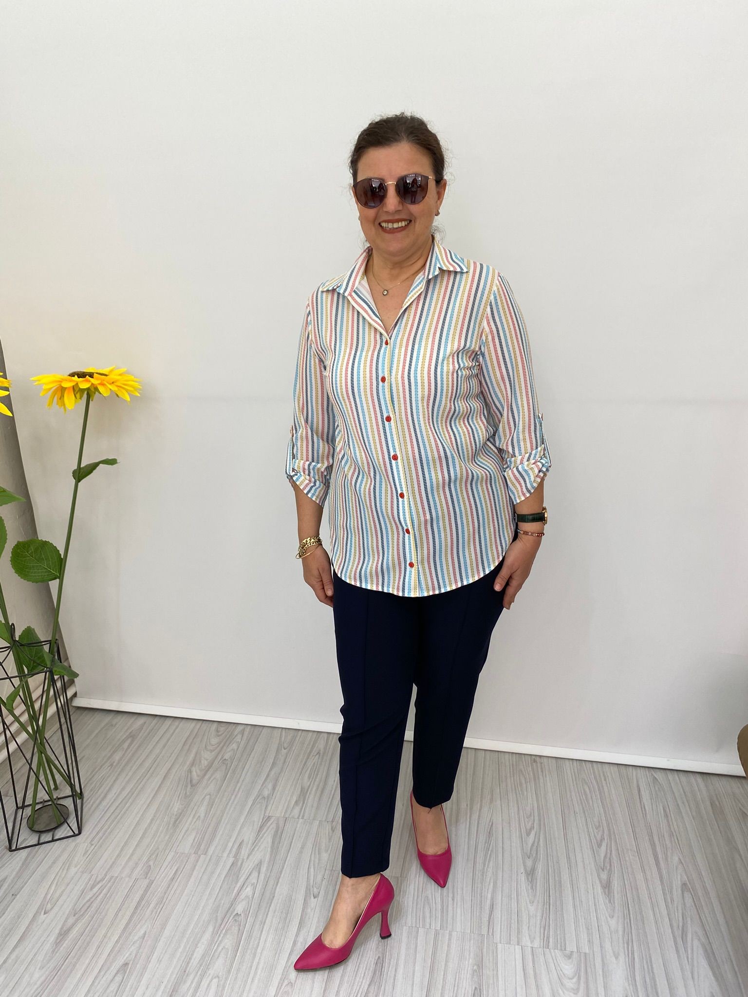 RENKLİ ÇİZGİLİ BLUZ
