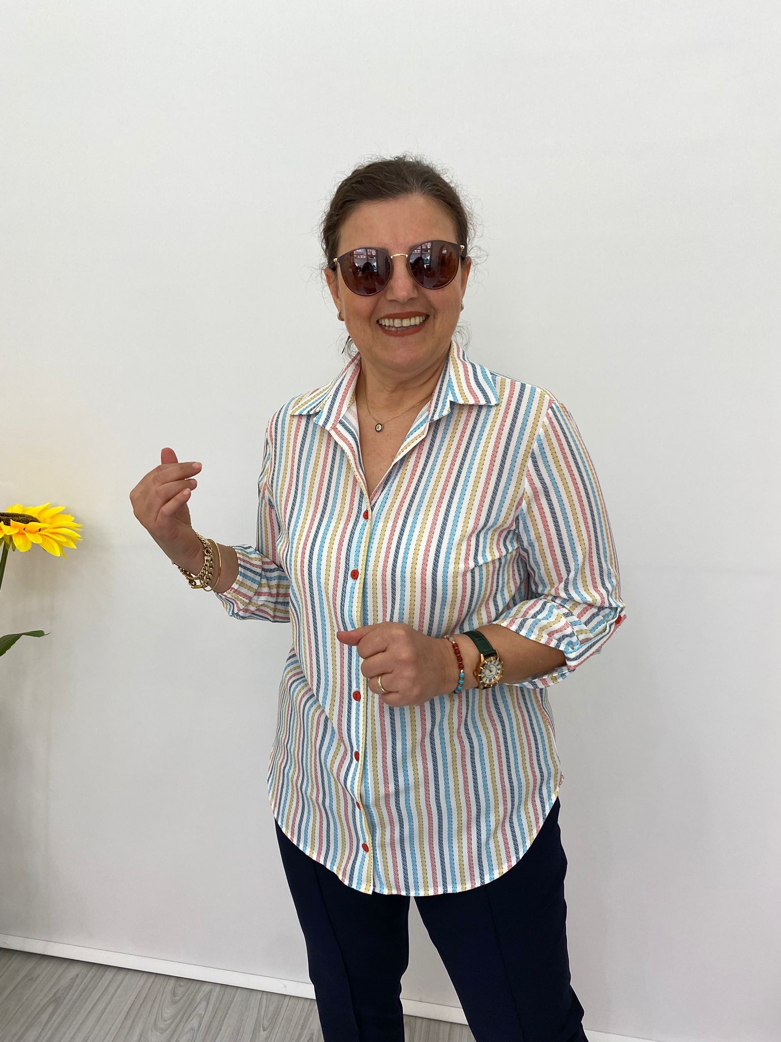 RENKLİ ÇİZGİLİ BLUZ