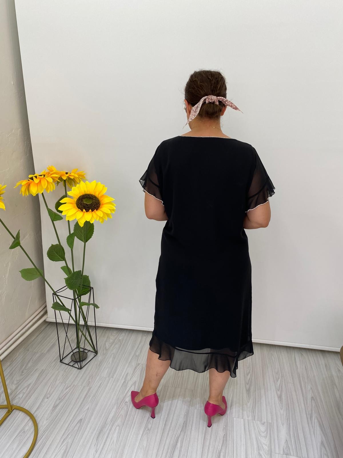 GÜL DETAY ŞİFON ELBİSE