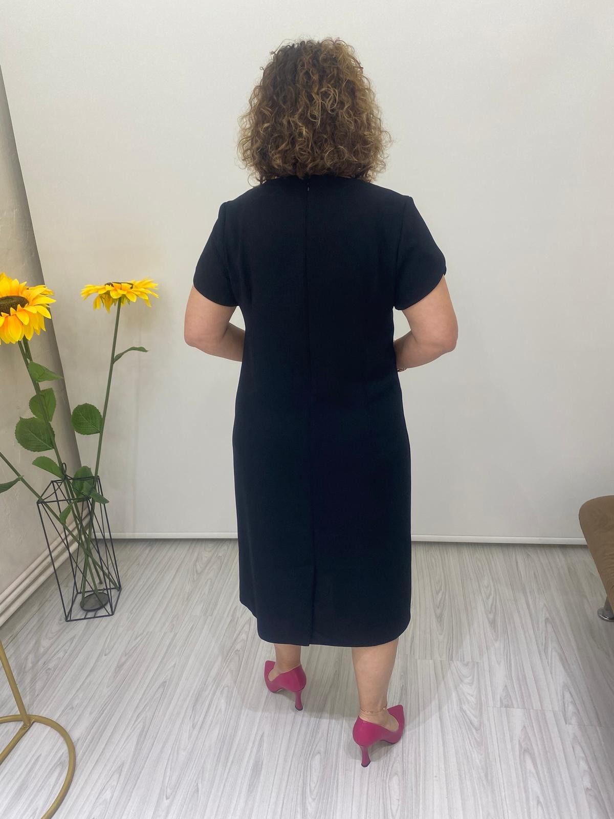YAKA DETAYLI ŞIK ELBİSE