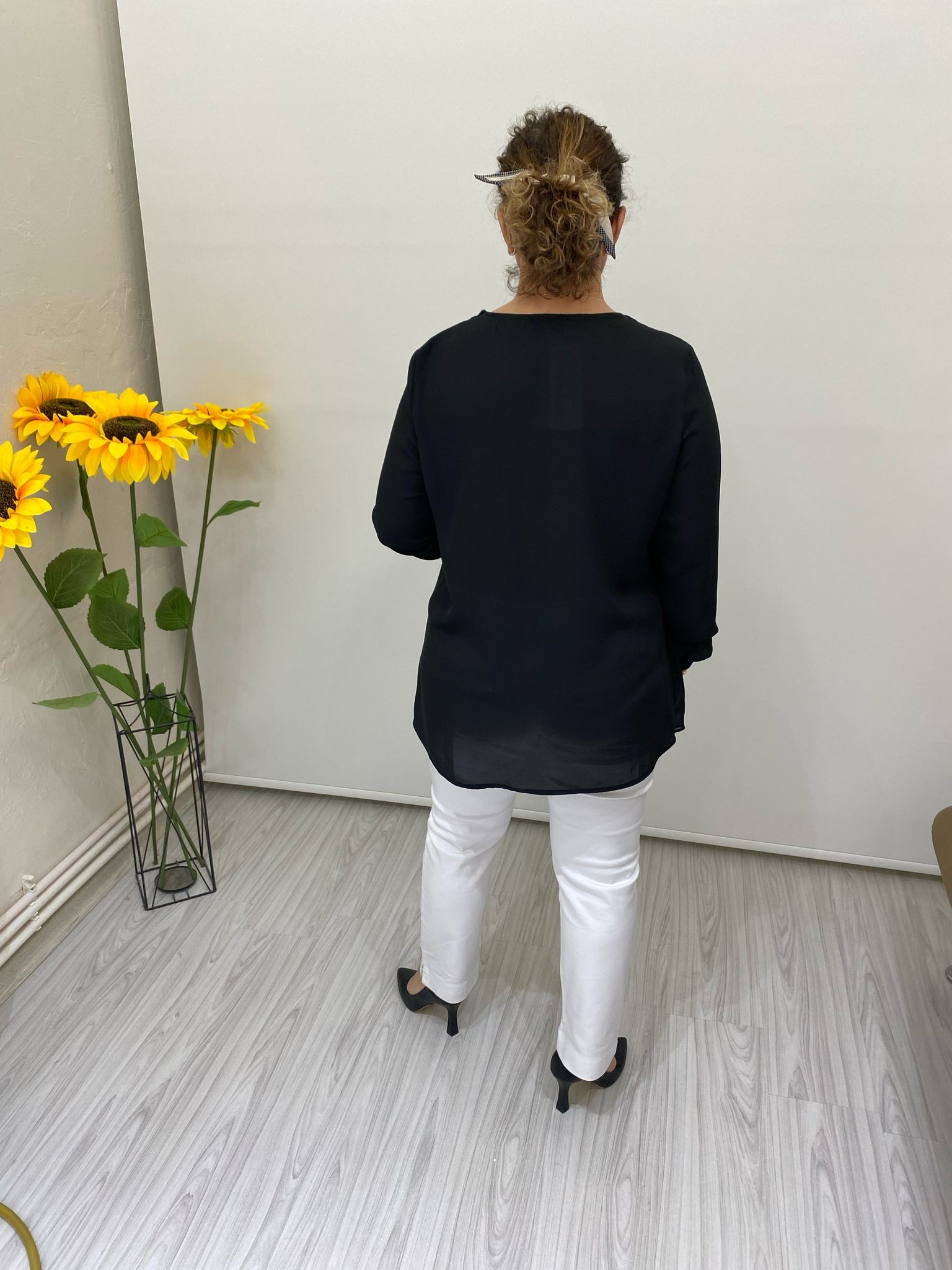 TÜL DETAYLI BLUZ