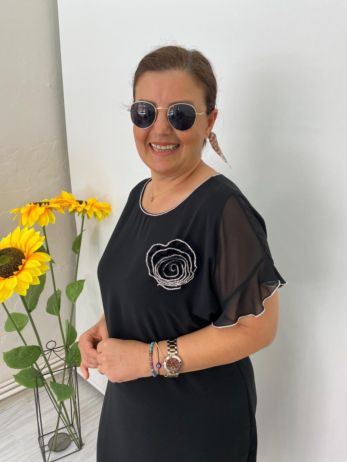 GÜL DETAY ŞİFON ELBİSE