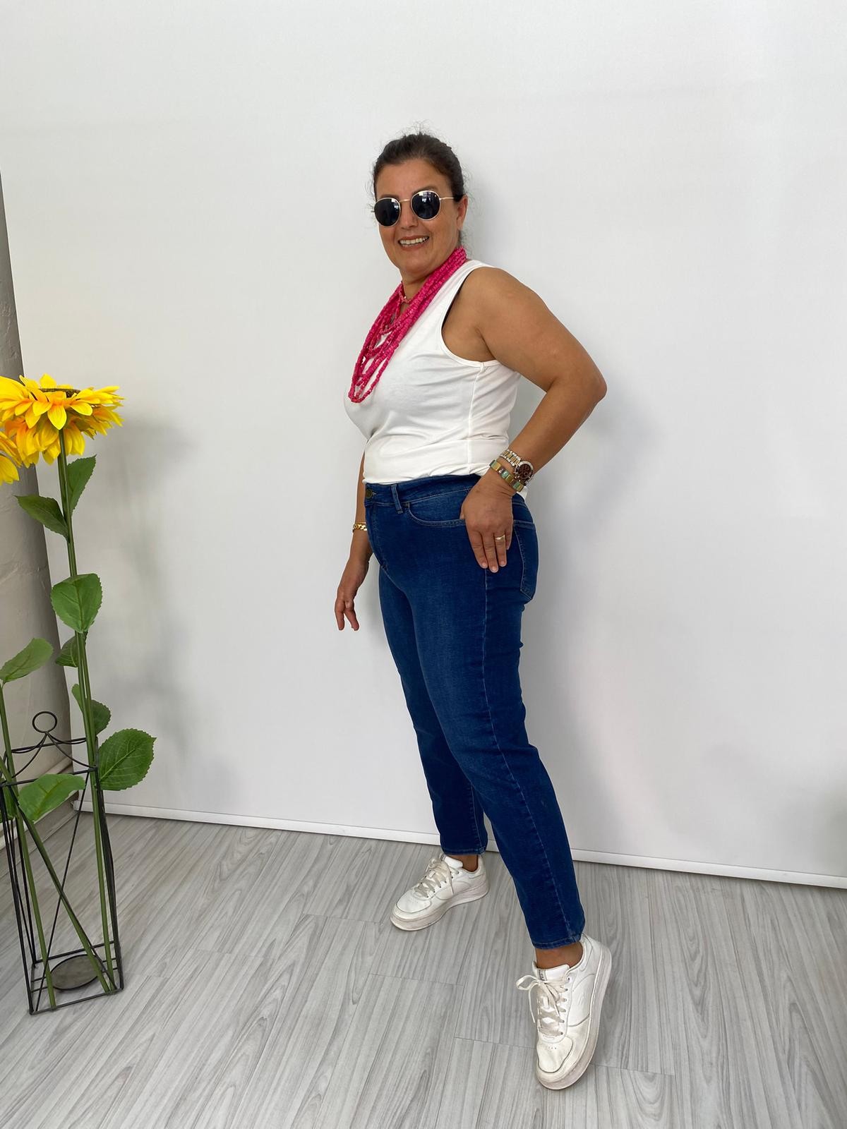 MOM JEAN
