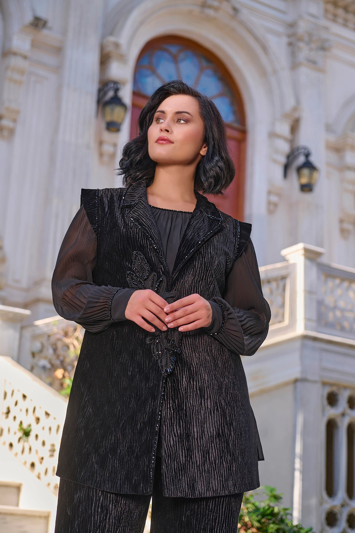 Güpür ve elişi detaylı krınkıl kadife 3'lü takım