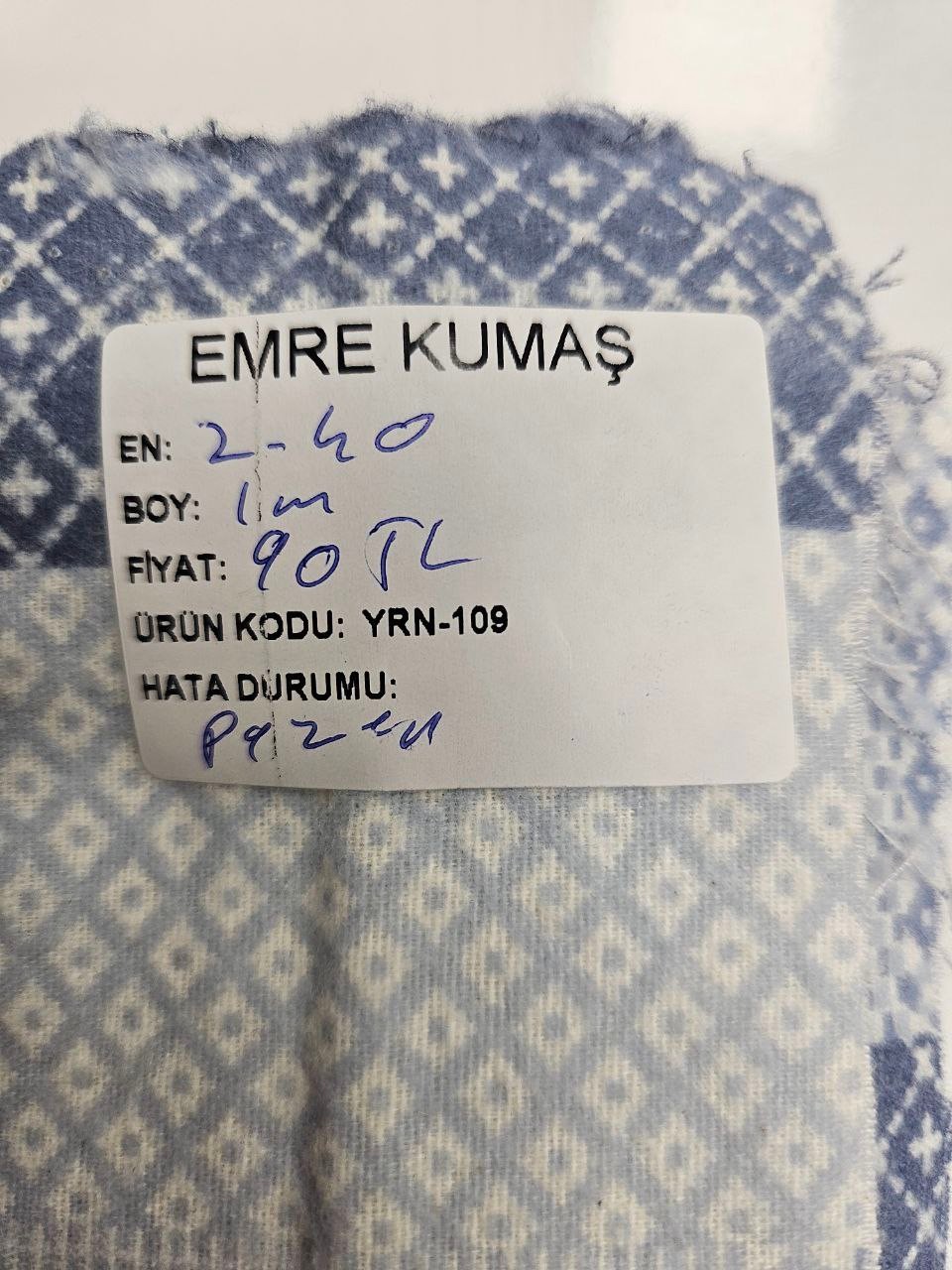 Mavi Ekose Desenli Pazen Kumaş
