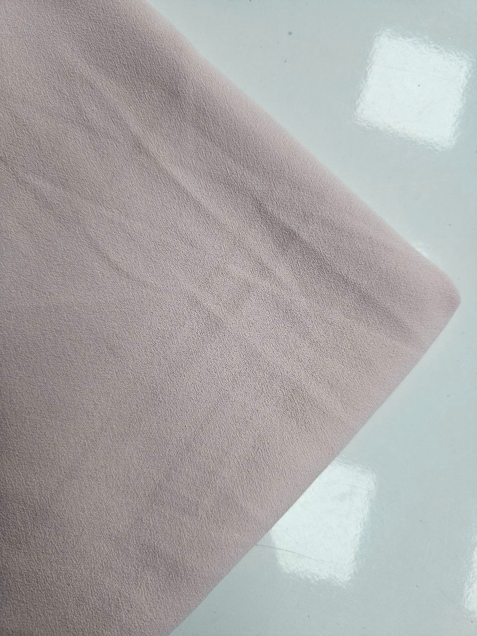 Pudra Pembe Renk Giyimlik Krep Kumaş